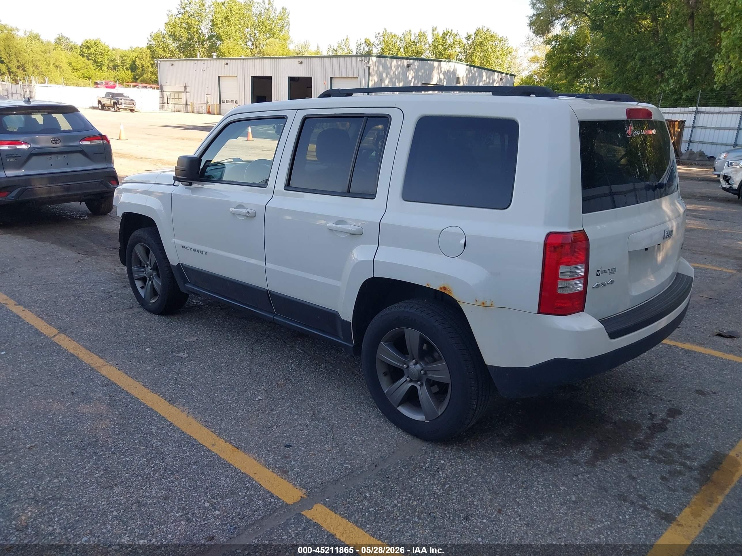 2015 Jeep Patriot High Altitude Edition White vin: 1C4NJRFB2FD317666