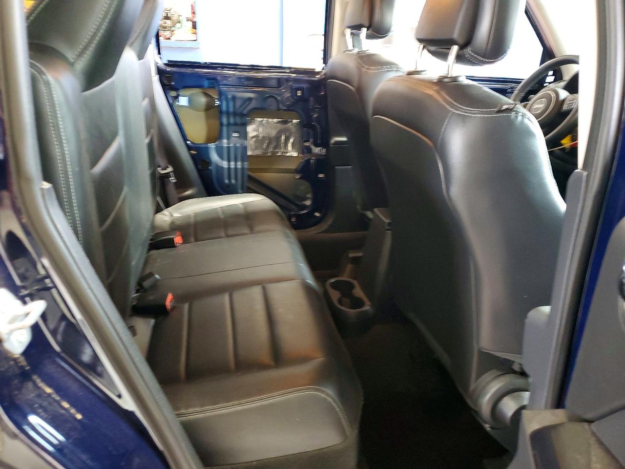 2015 Jeep Patriot Latitude Blue vin: 1C4NJRFB2FD339957