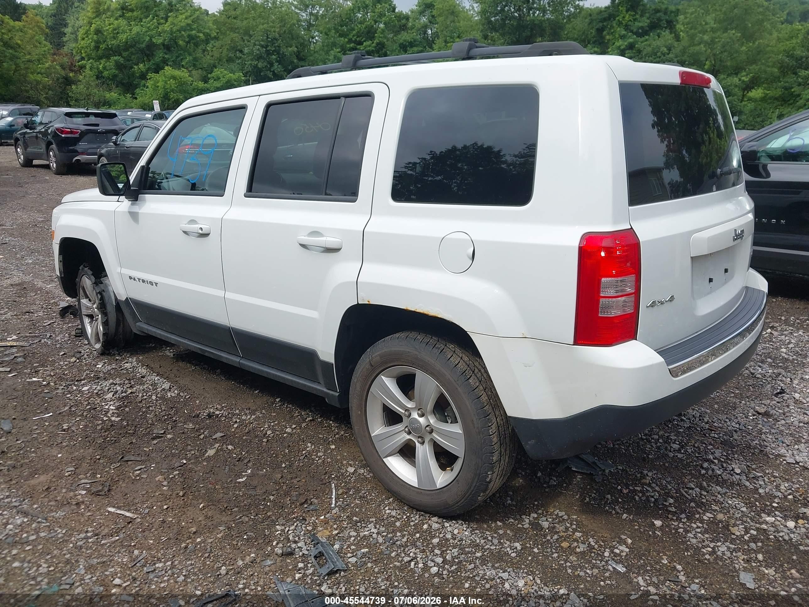 2015 Jeep Patriot High Altitude Edition White vin: 1C4NJRFB2FD370450