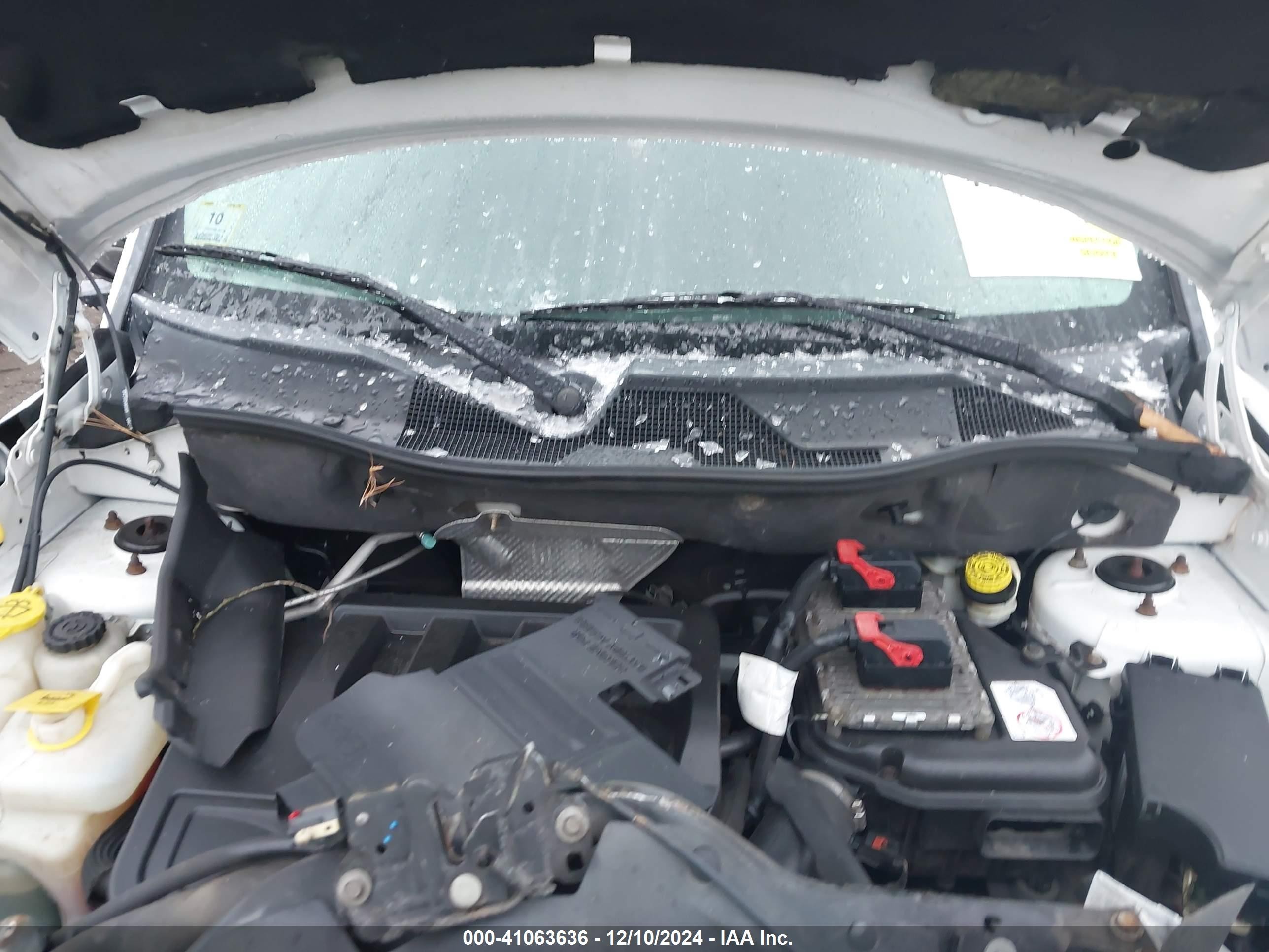 2015 Jeep Patriot Latitude Белый vin: 1C4NJRFB2FD385854