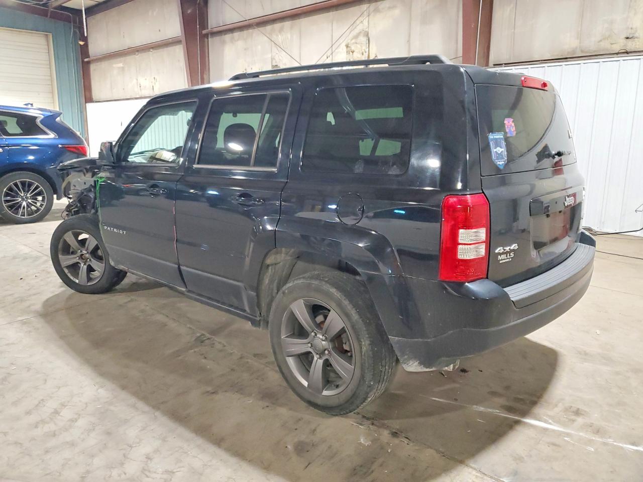 2015 Jeep Patriot Latitude Black vin: 1C4NJRFB2FD409019