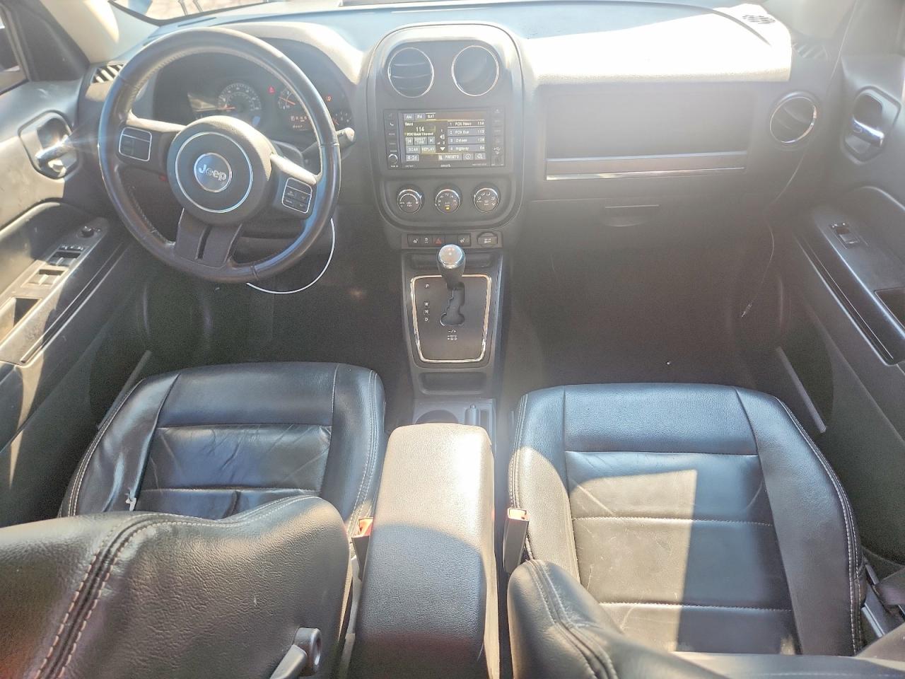 2016 Jeep Patriot Latitude Black vin: 1C4NJRFB2GD697108