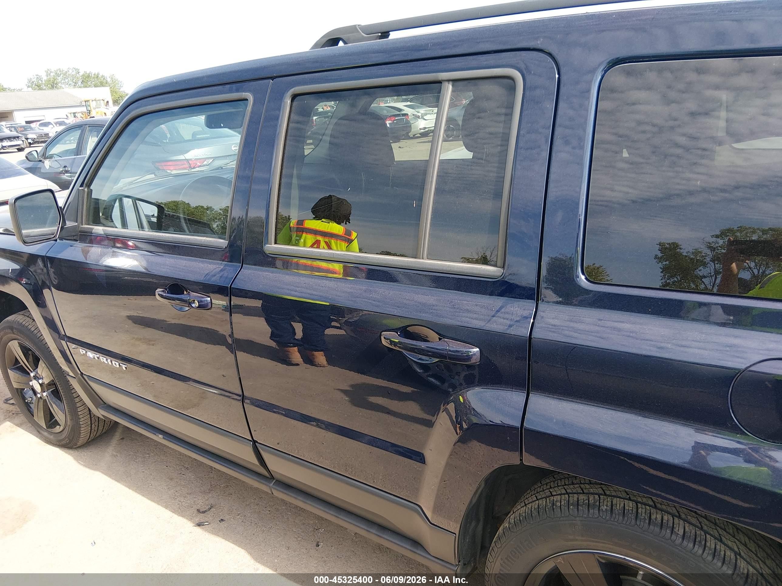 2012 Jeep Patriot Latitude Blue vin: 1C4NJRFB3CD624159