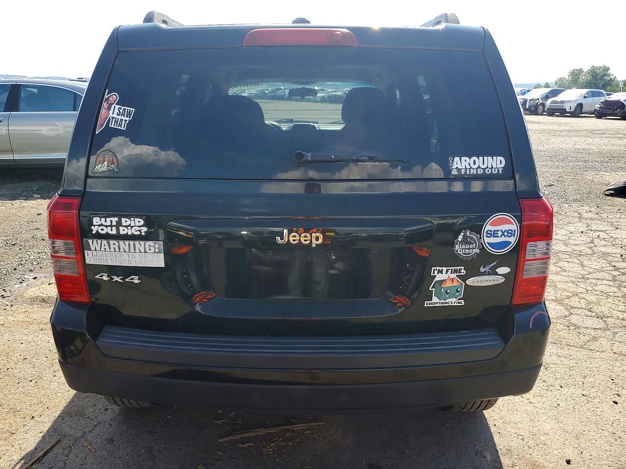 2014 Jeep Patriot Latitude Black vin: 1C4NJRFB3ED512299