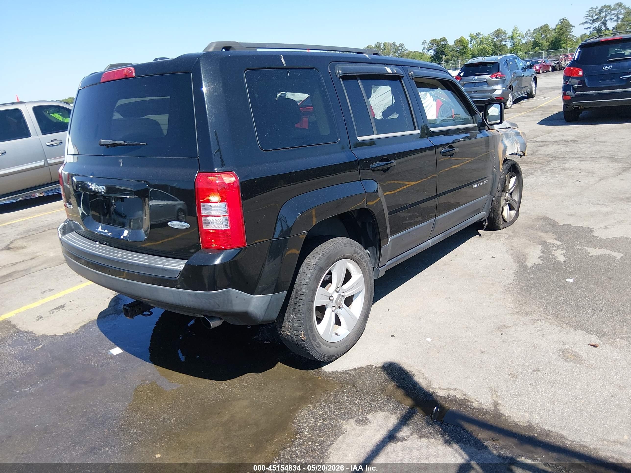 2014 Jeep Patriot Latitude Black vin: 1C4NJRFB3ED568243