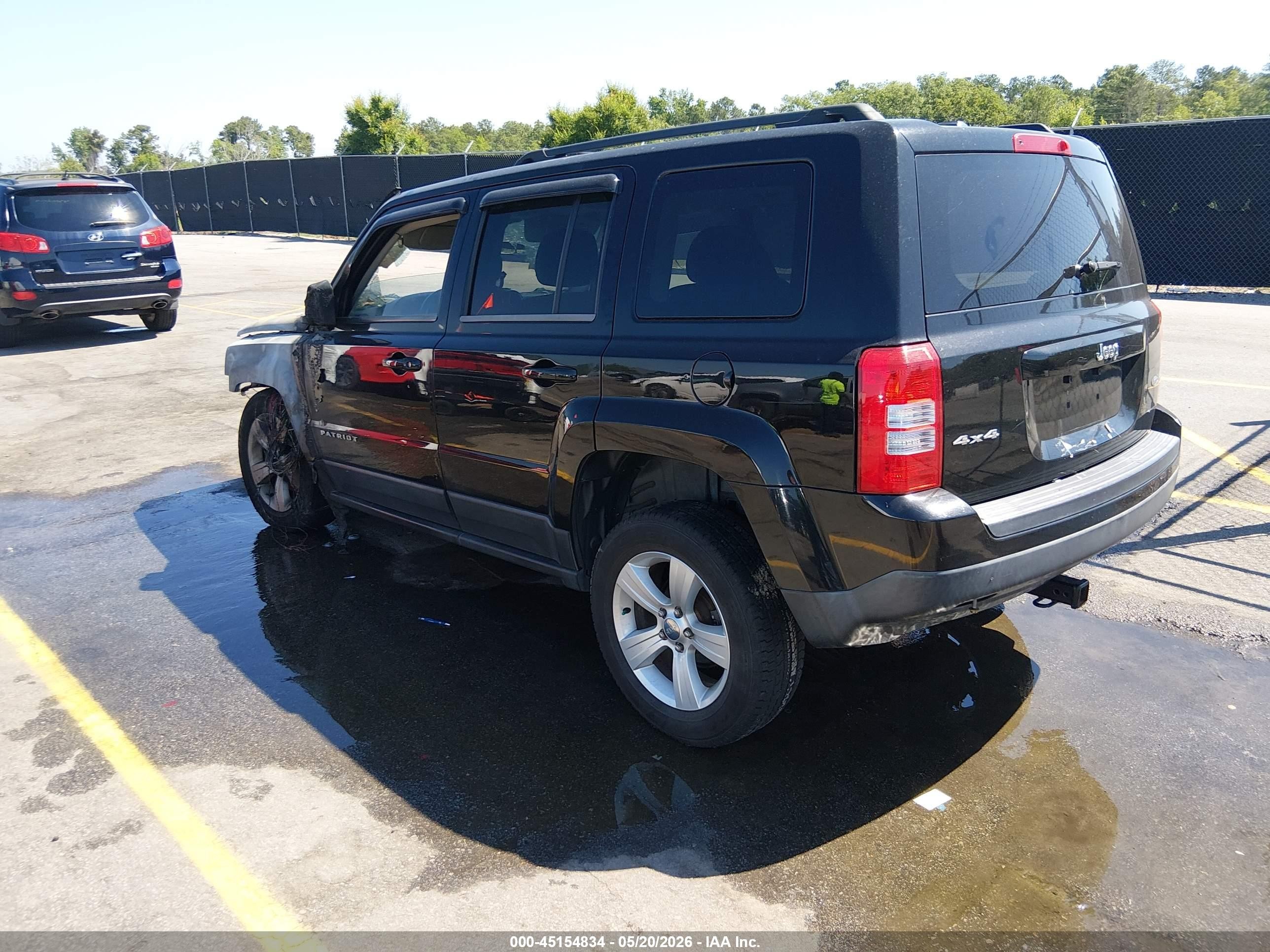 2014 Jeep Patriot Latitude Black vin: 1C4NJRFB3ED568243