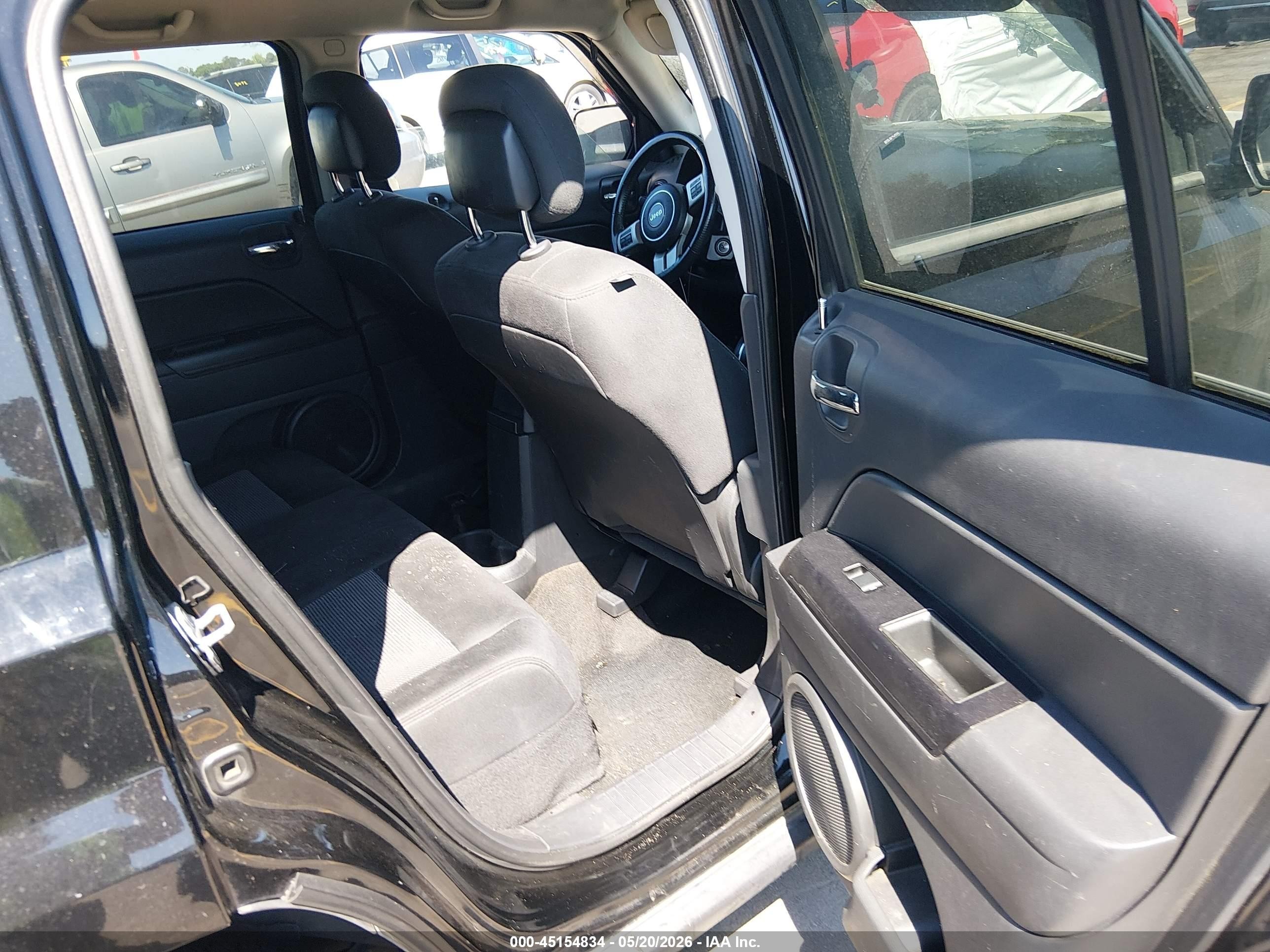2014 Jeep Patriot Latitude Black vin: 1C4NJRFB3ED568243