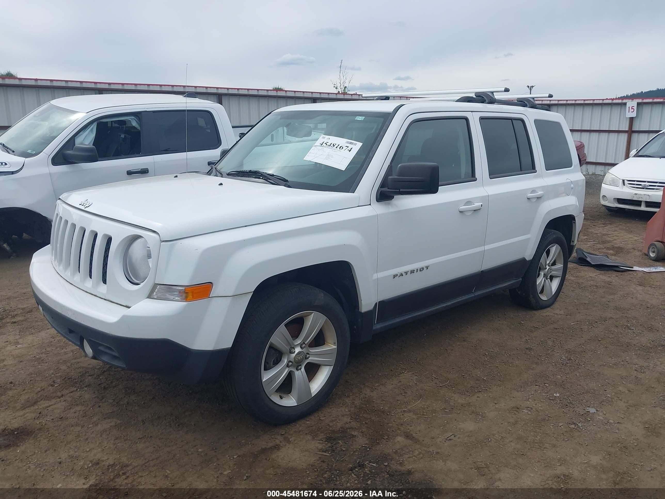 2014 Jeep Patriot Latitude White vin: 1C4NJRFB3ED616856
