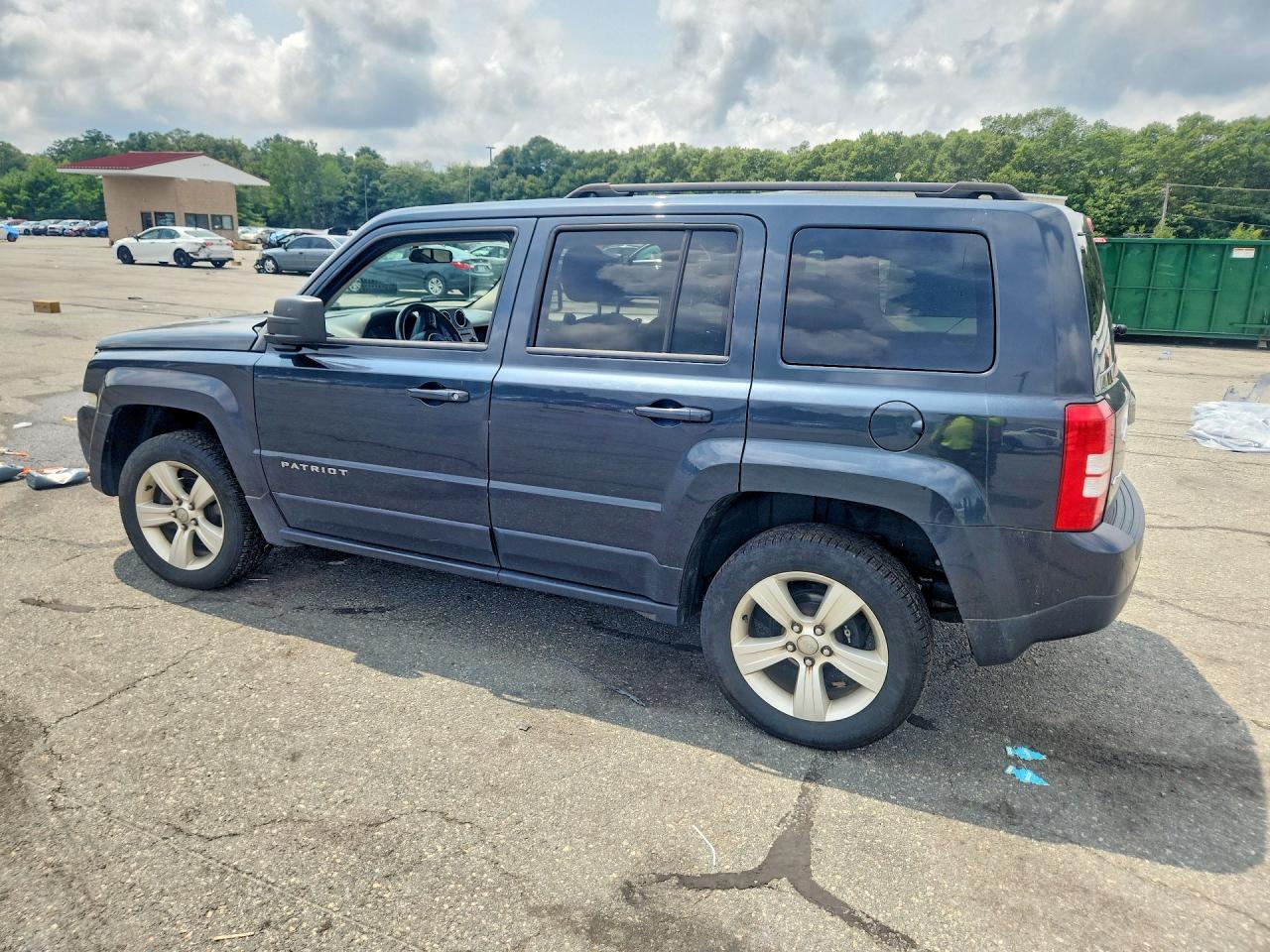 2014 Jeep Patriot Latitude Gray vin: 1C4NJRFB3ED688432