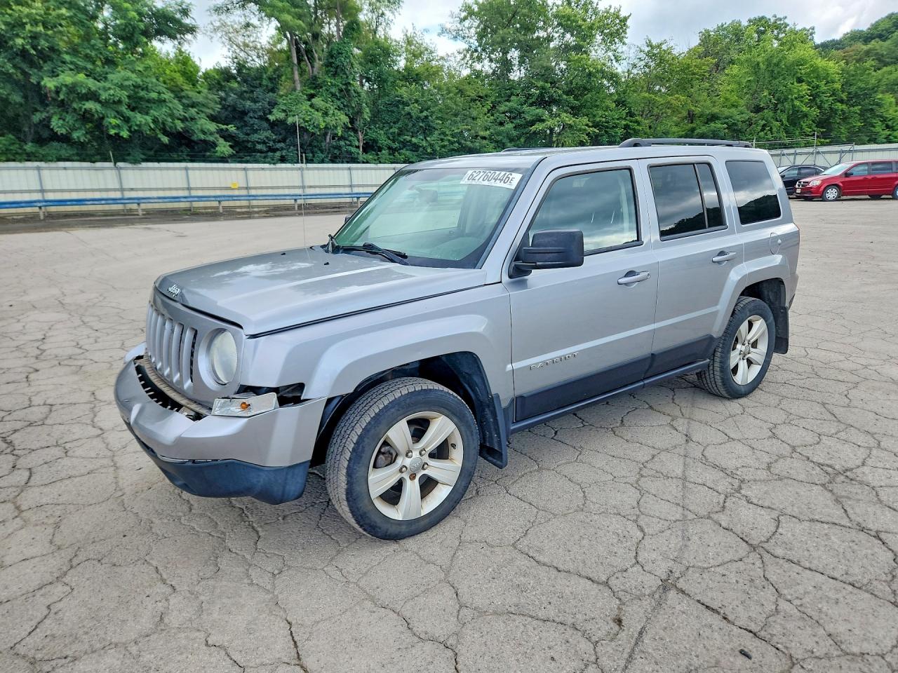 2014 Jeep Patriot Latitude Silver vin: 1C4NJRFB3ED784318