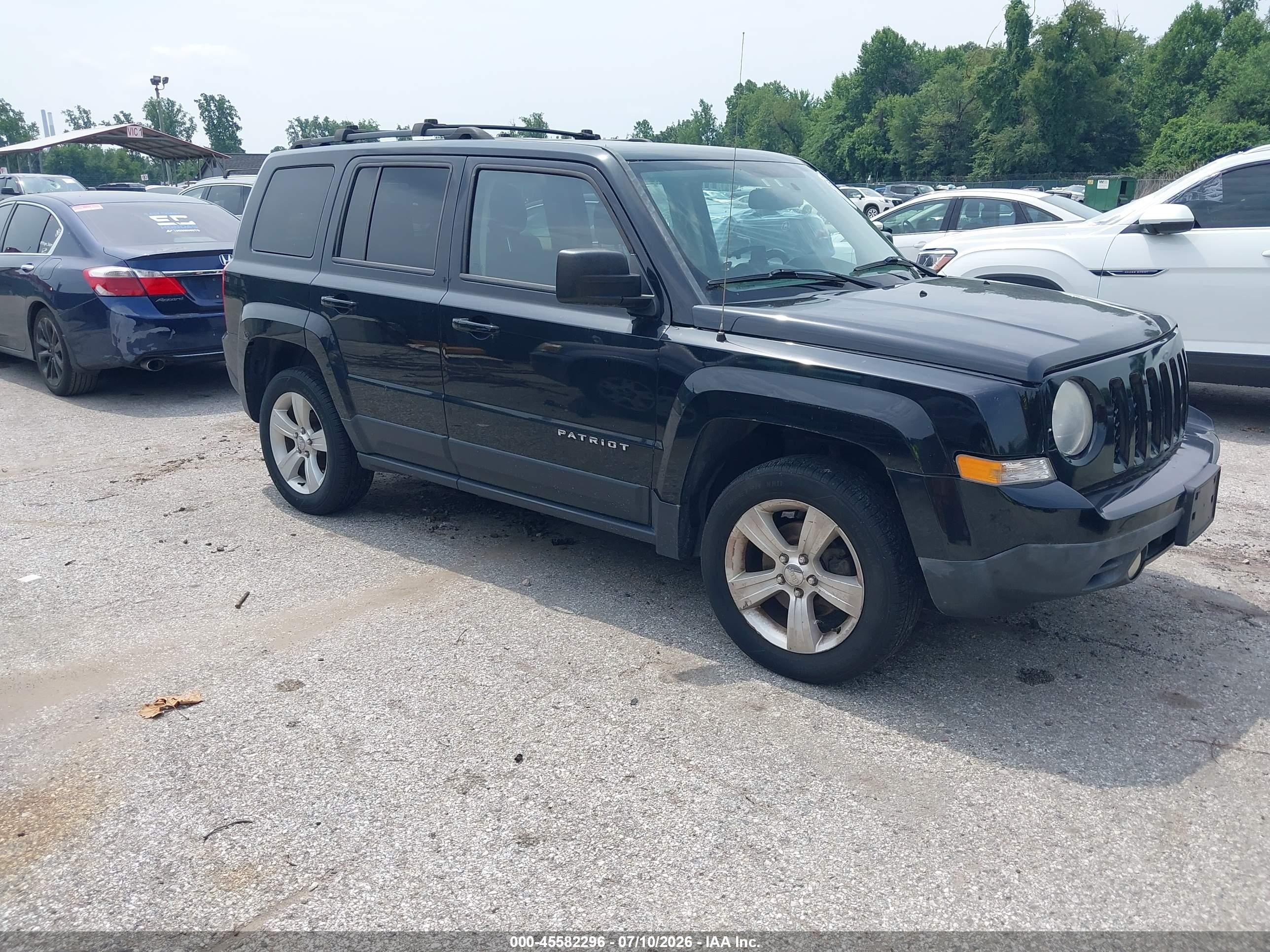 2014 Jeep Patriot Latitude Black vin: 1C4NJRFB3ED817401