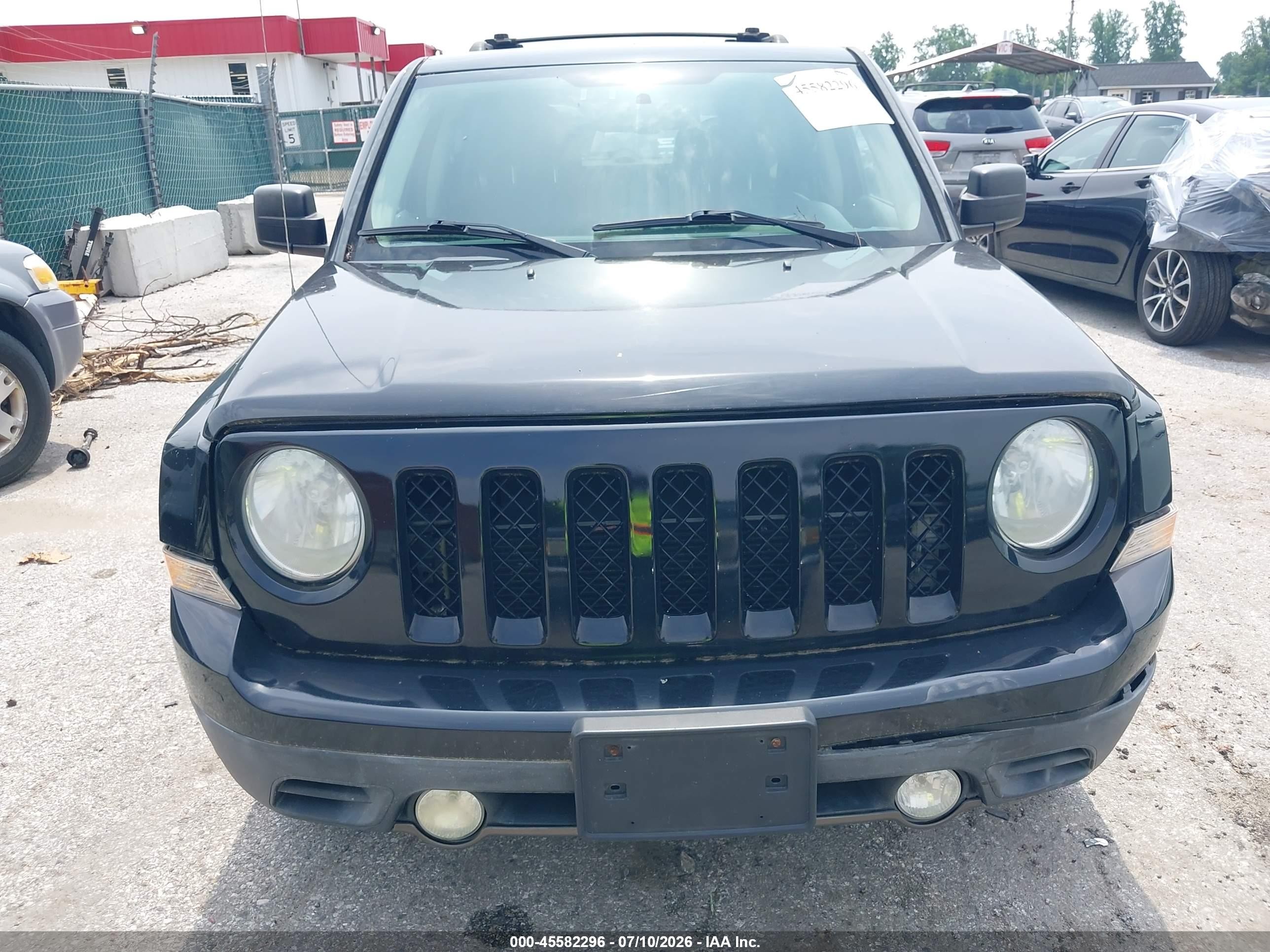 2014 Jeep Patriot Latitude Black vin: 1C4NJRFB3ED817401