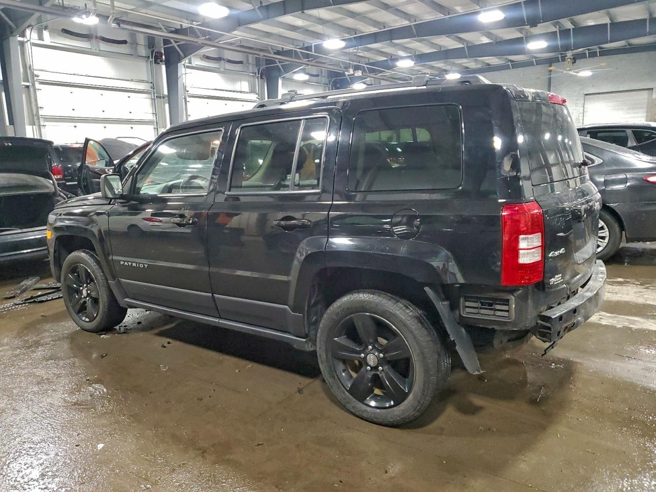 2015 Jeep Patriot Latitude Black vin: 1C4NJRFB3FD188739