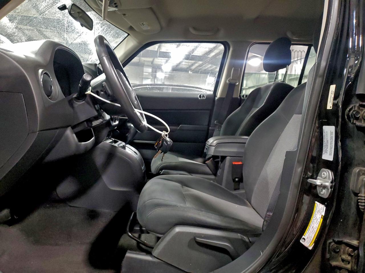 2015 Jeep Patriot Latitude Black vin: 1C4NJRFB3FD188739