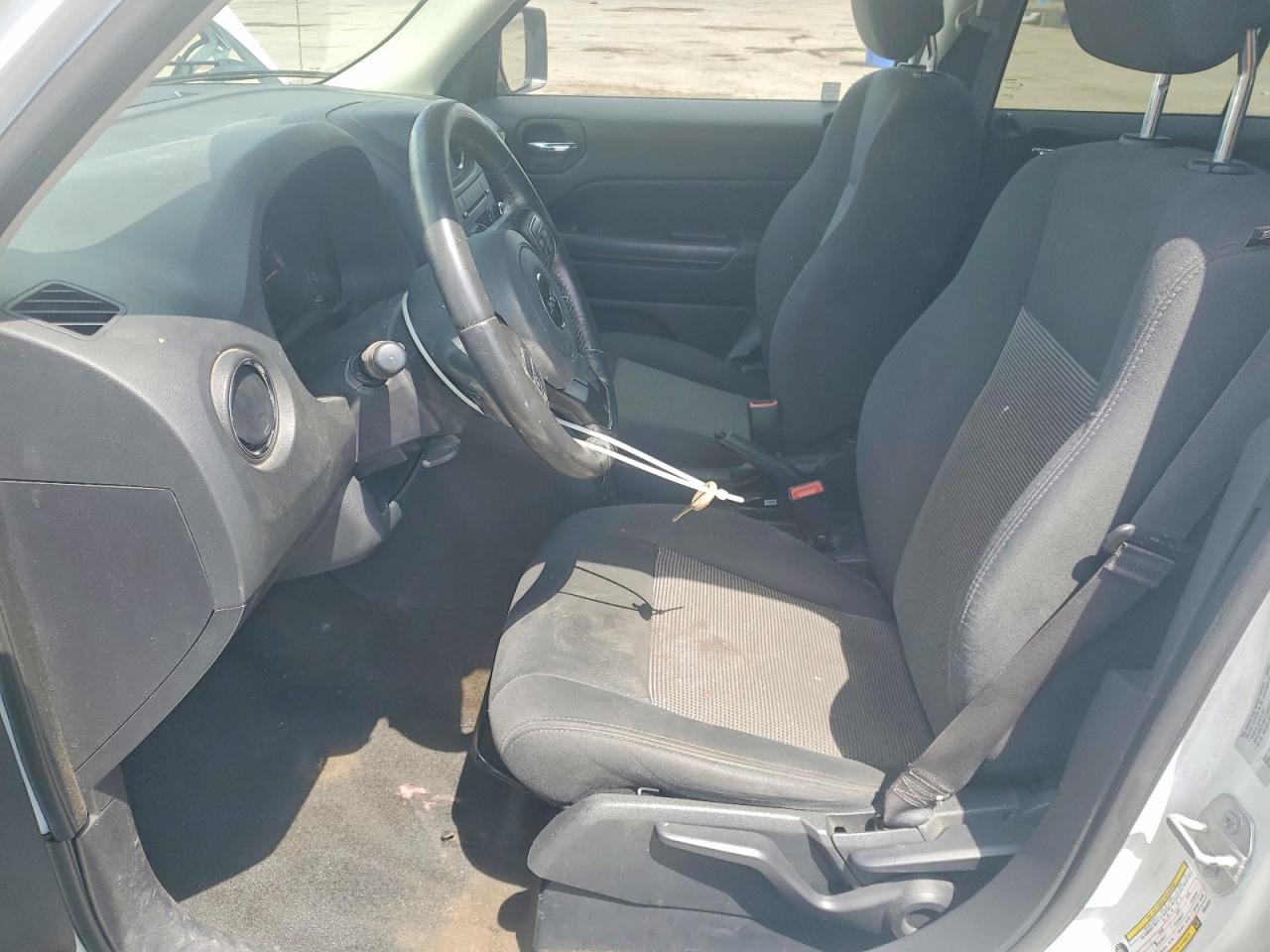 2015 Jeep Patriot Latitude Белый vin: 1C4NJRFB3FD244291