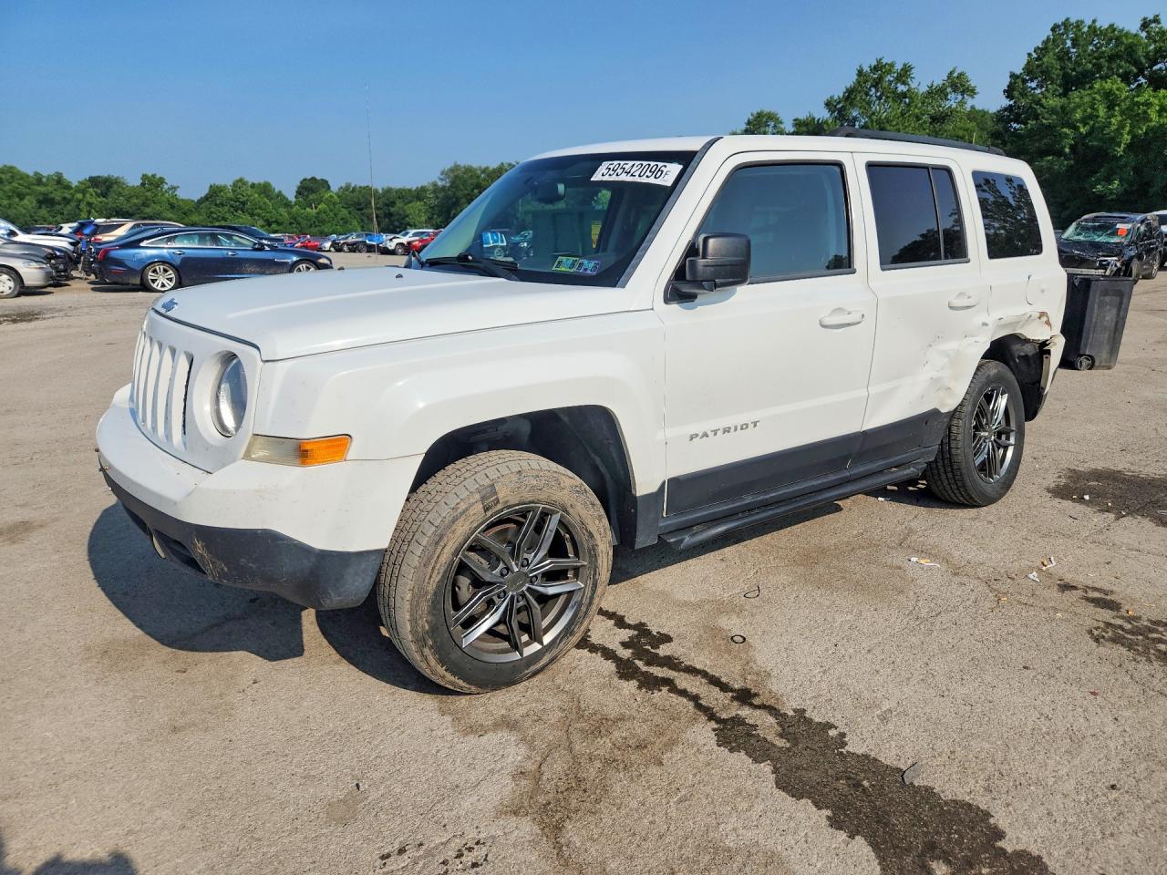 2015 Jeep Patriot Latitude White vin: 1C4NJRFB3FD272236