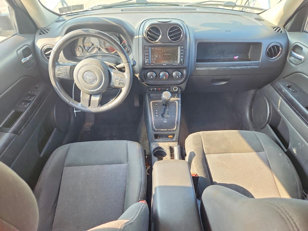 2015 Jeep Patriot Latitude White vin: 1C4NJRFB3FD272236