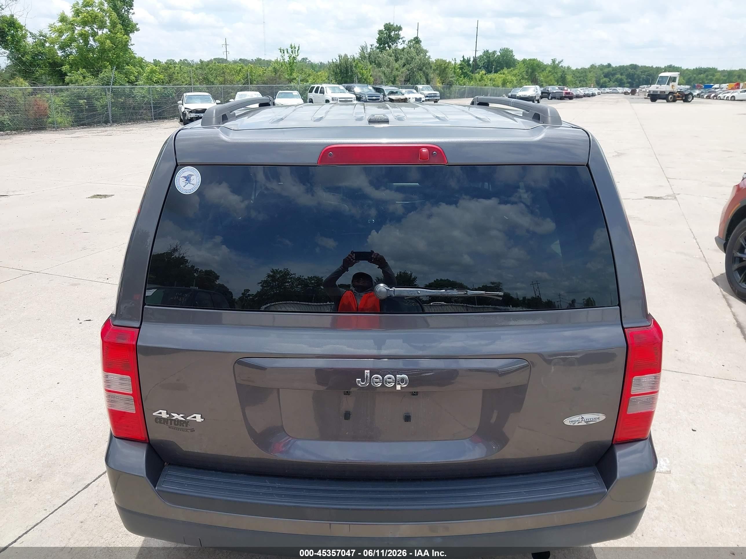 2015 Jeep Patriot High Altitude Edition Gray vin: 1C4NJRFB3FD303131