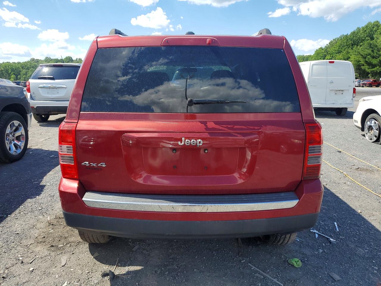 2012 Jeep Patriot Latitude Burgundy vin: 1C4NJRFB4CD689876