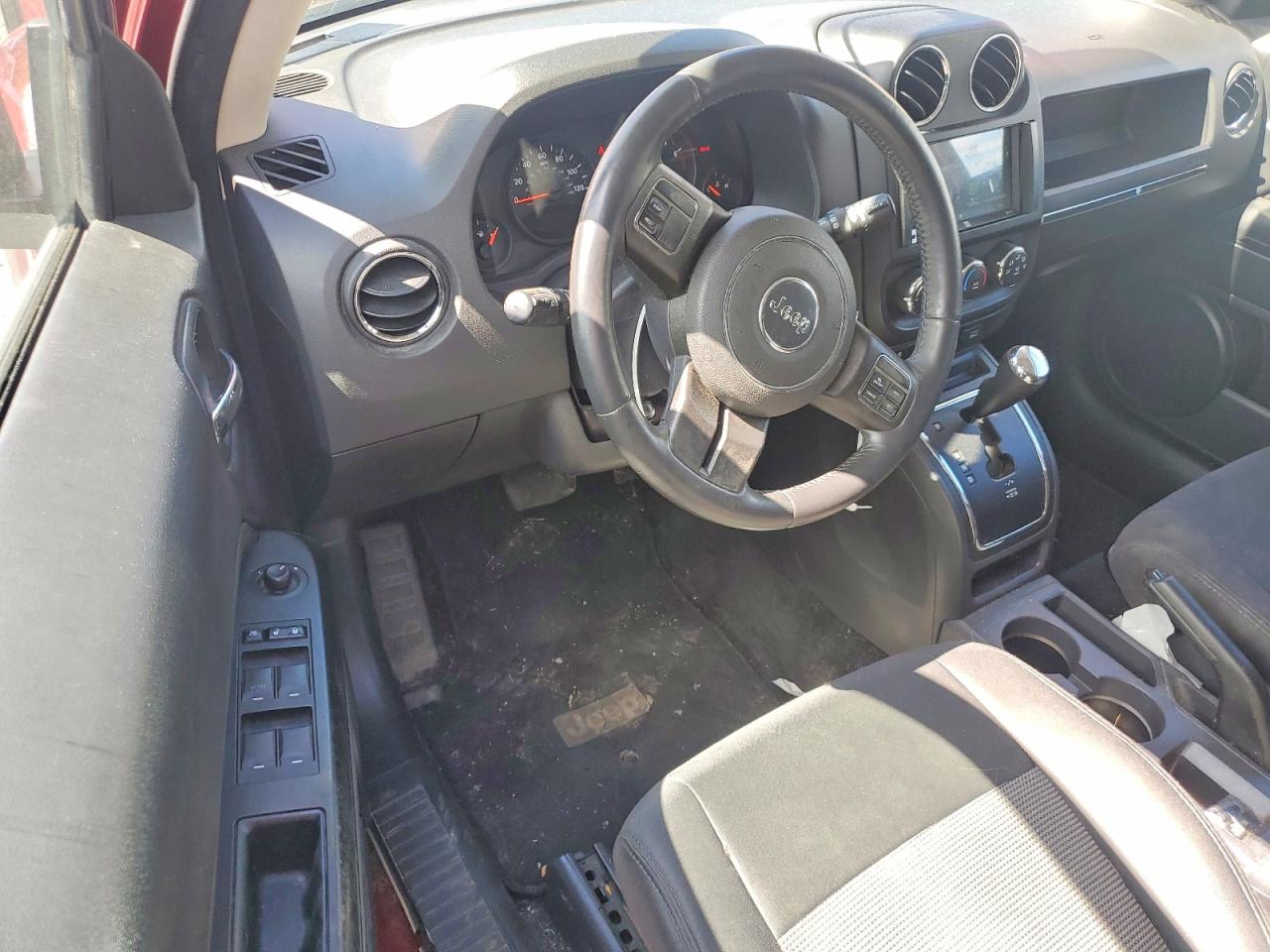 2012 Jeep Patriot Latitude Burgundy vin: 1C4NJRFB4CD689876