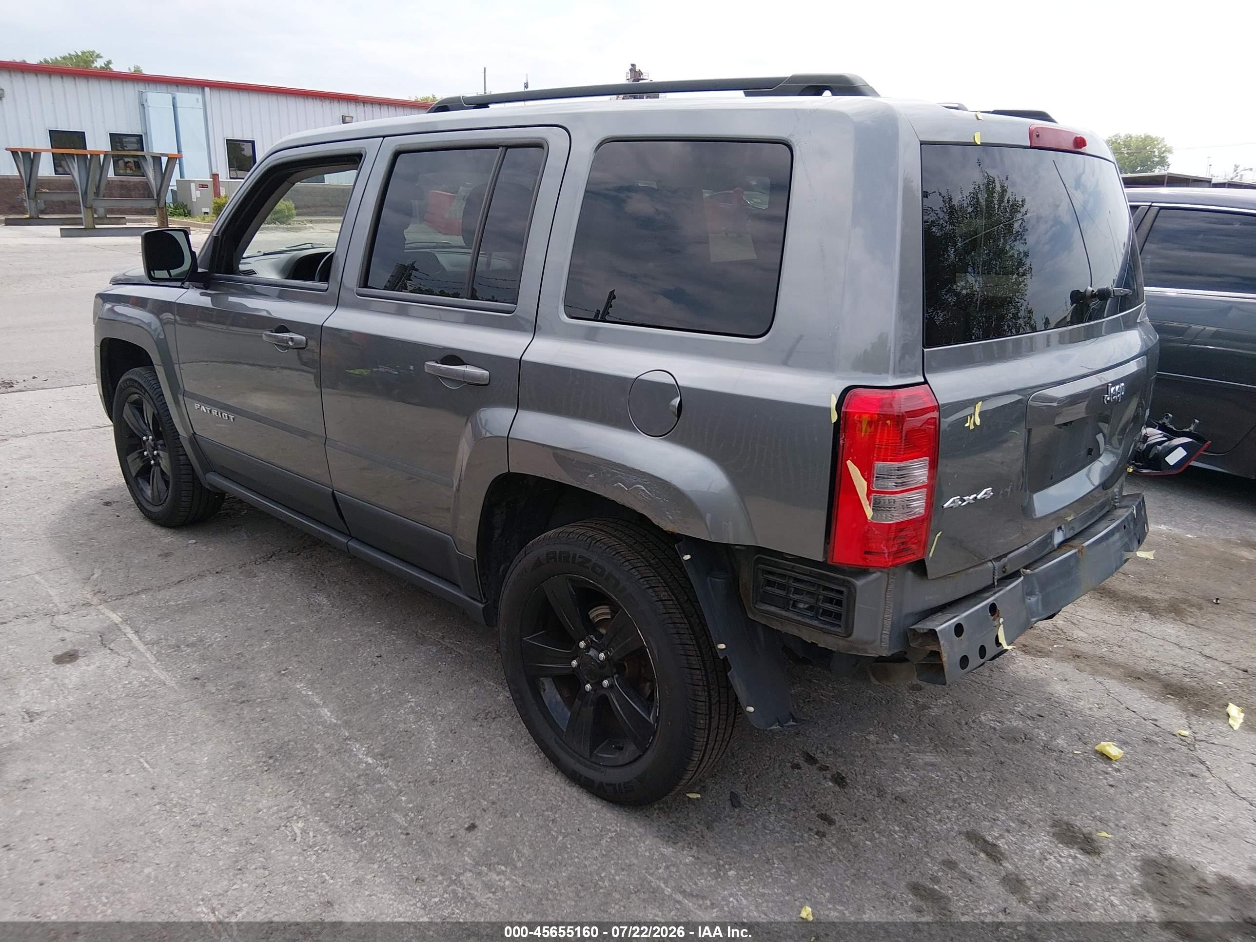 2013 Jeep Patriot Latitude Gray vin: 1C4NJRFB4DD165550
