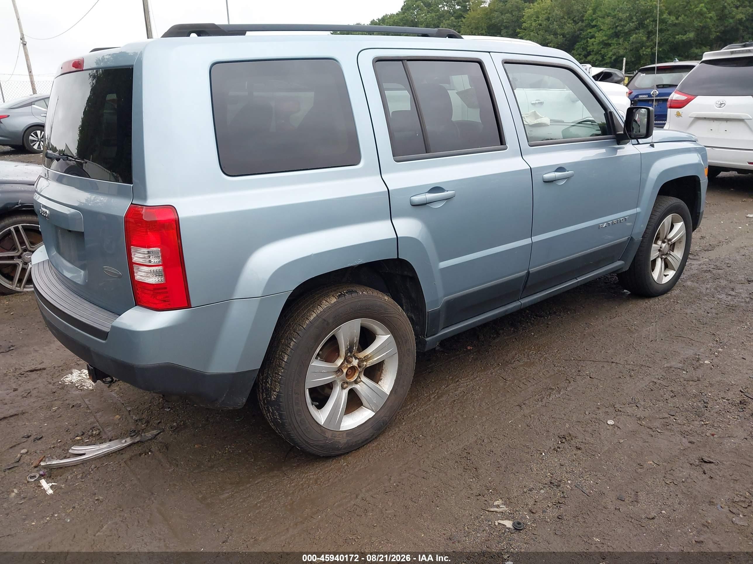 2013 Jeep Patriot Latitude Синий vin: 1C4NJRFB4DD186222