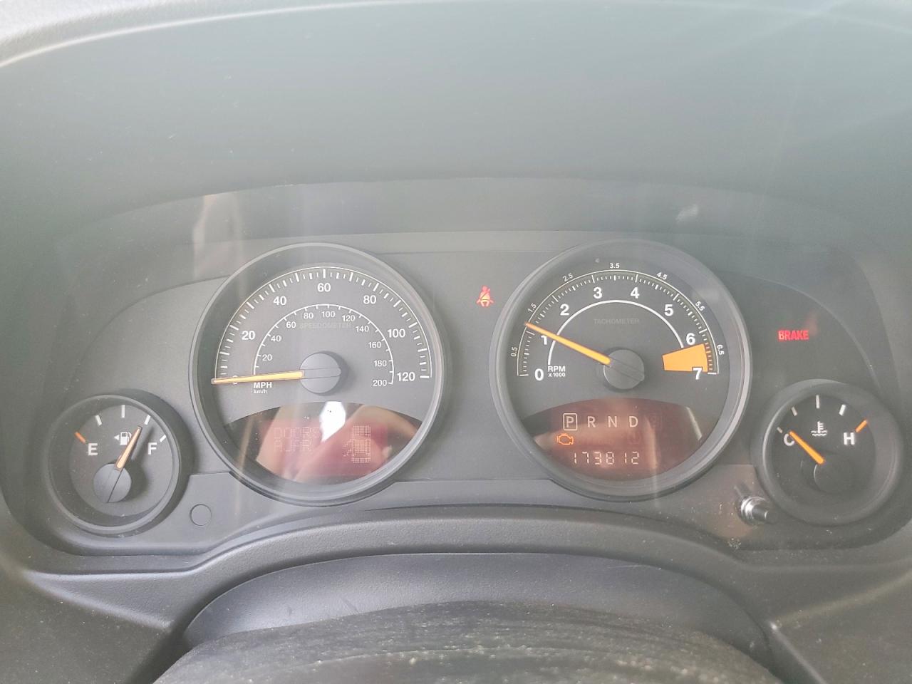 2014 Jeep Patriot Latitude Белый vin: 1C4NJRFB4ED670845