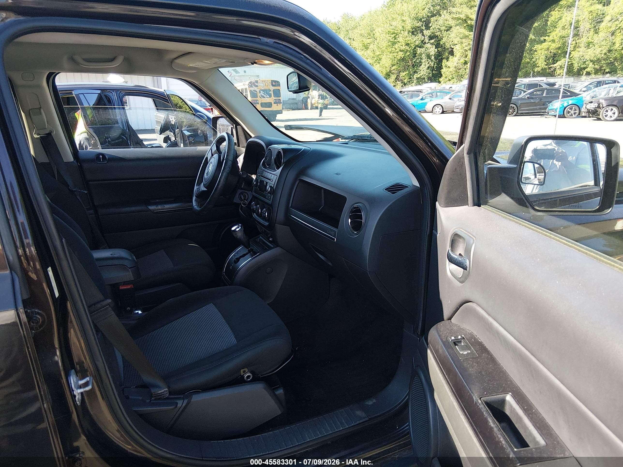 2014 Jeep Patriot Latitude Purple vin: 1C4NJRFB4ED693672