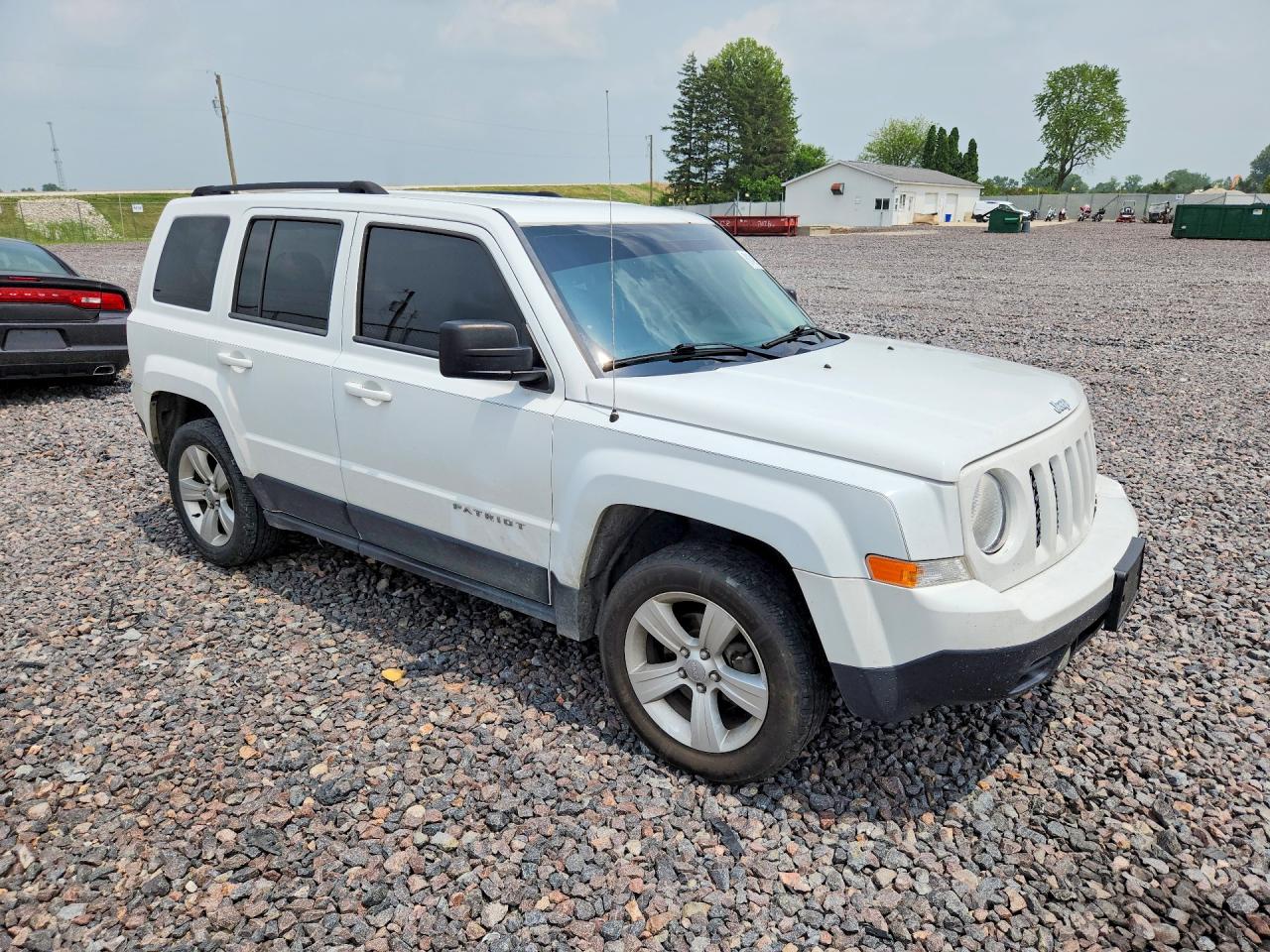 2014 Jeep Patriot Latitude White vin: 1C4NJRFB4ED810344