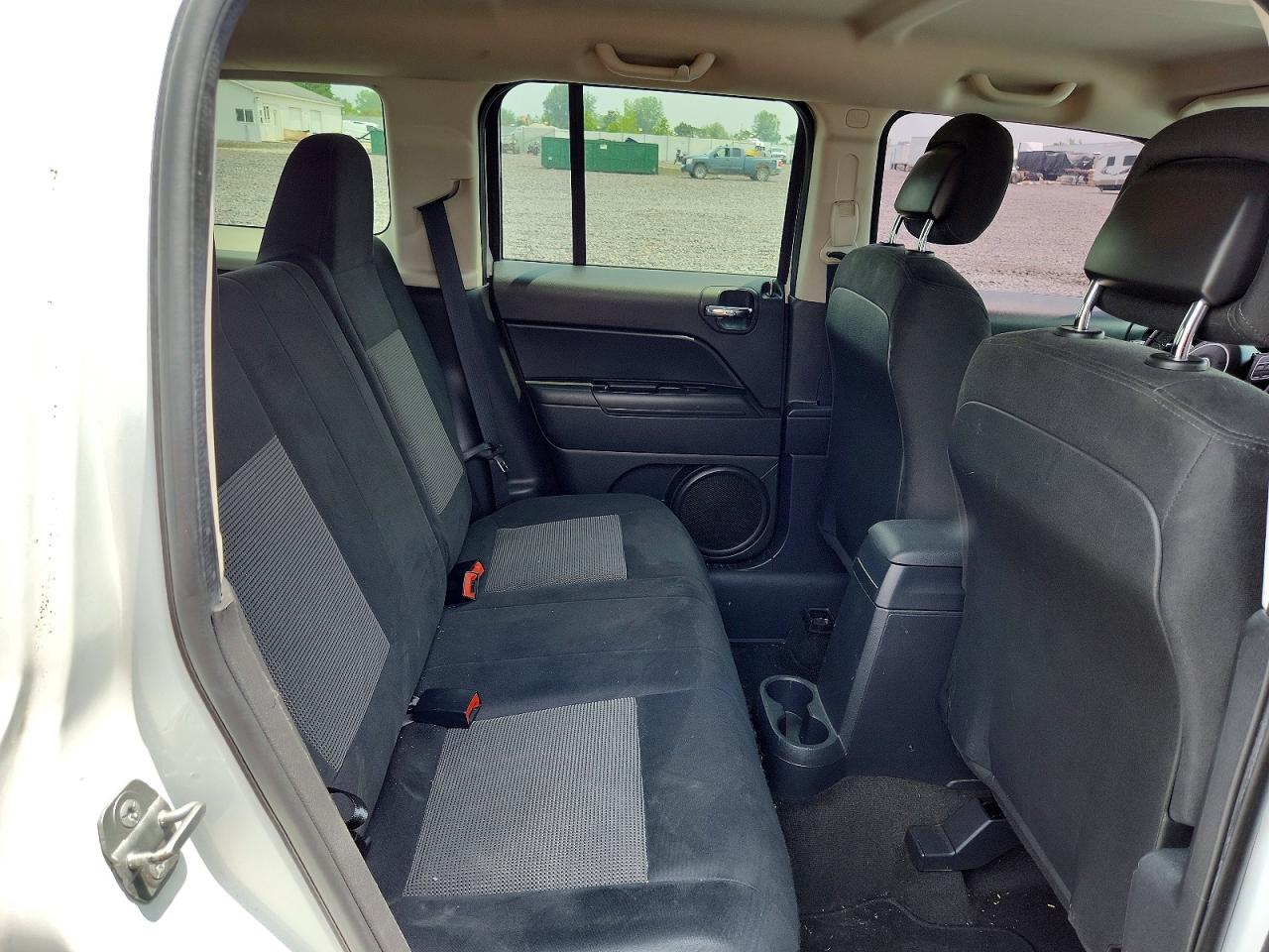 2014 Jeep Patriot Latitude White vin: 1C4NJRFB4ED810344