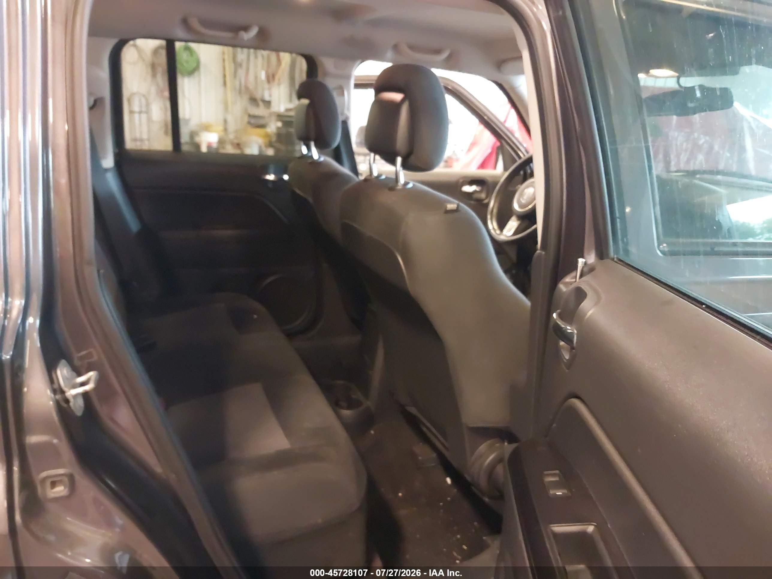 2015 Jeep Patriot Latitude Gray vin: 1C4NJRFB4FD184070
