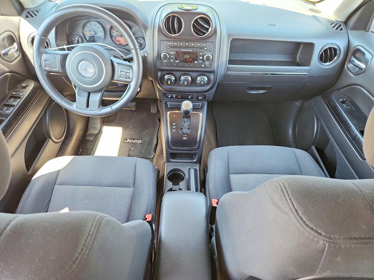 2015 Jeep Patriot Latitude Серый vin: 1C4NJRFB4FD216225