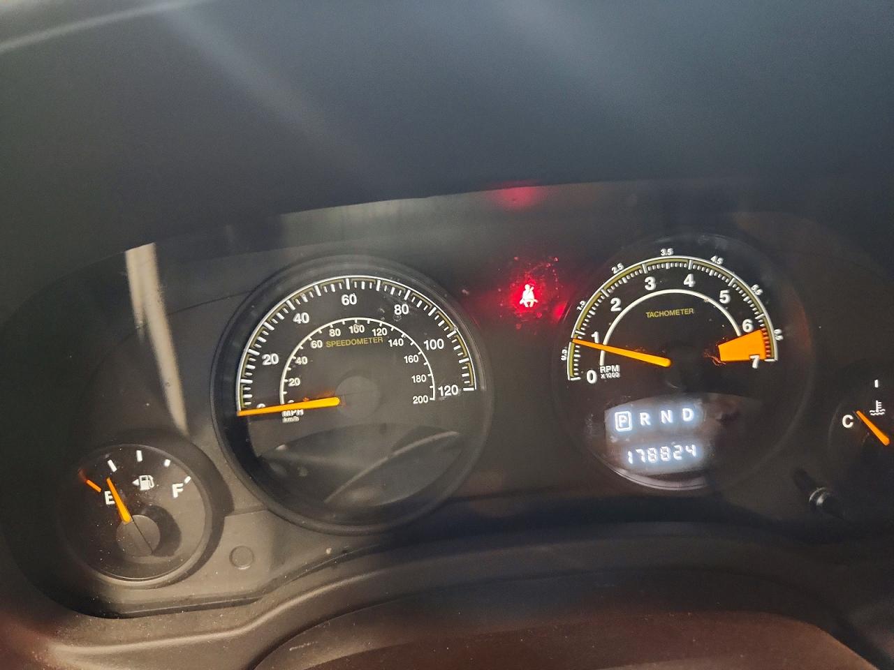 2015 Jeep Patriot Latitude Gray vin: 1C4NJRFB4FD366688