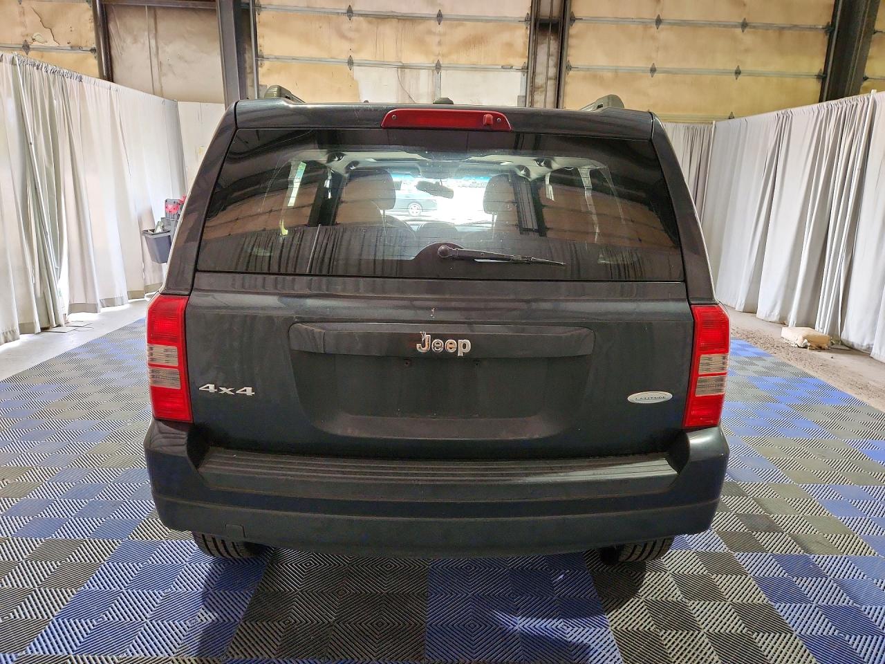2015 Jeep Patriot Latitude Charcoal vin: 1C4NJRFB4FD376217
