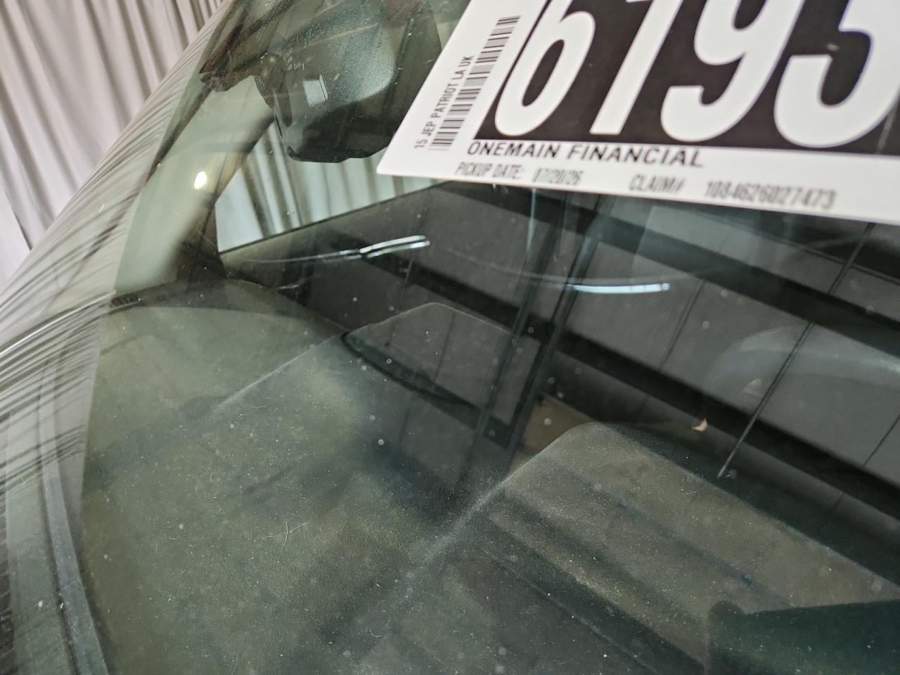 2015 Jeep Patriot Latitude Charcoal vin: 1C4NJRFB4FD376217 Damage: Windshield, Broken, Replacement Required