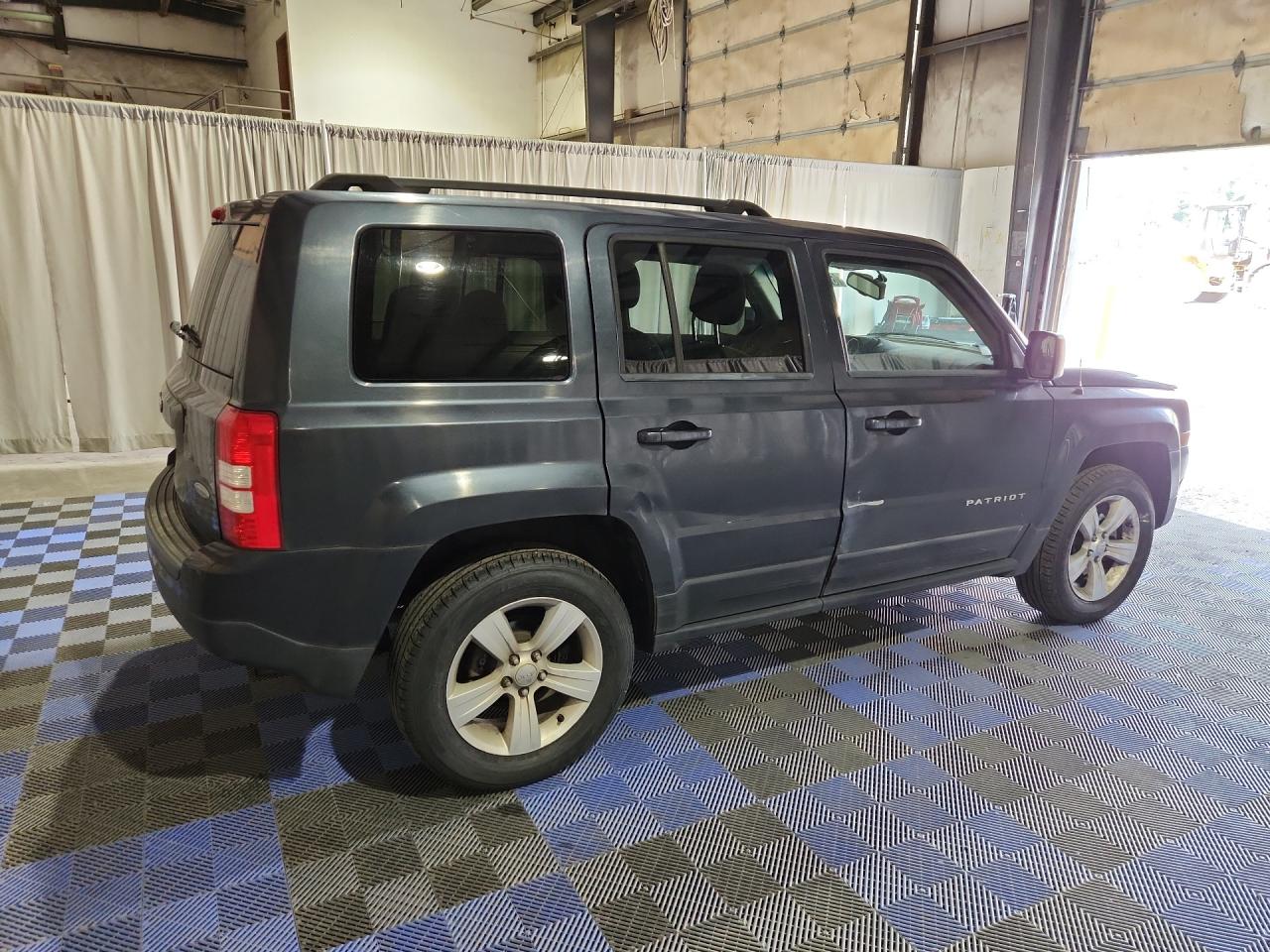 2015 Jeep Patriot Latitude Charcoal vin: 1C4NJRFB4FD376217 Damage: Right Rear Door, Dent(S) W/ Paint Dmg, > 12 Inches