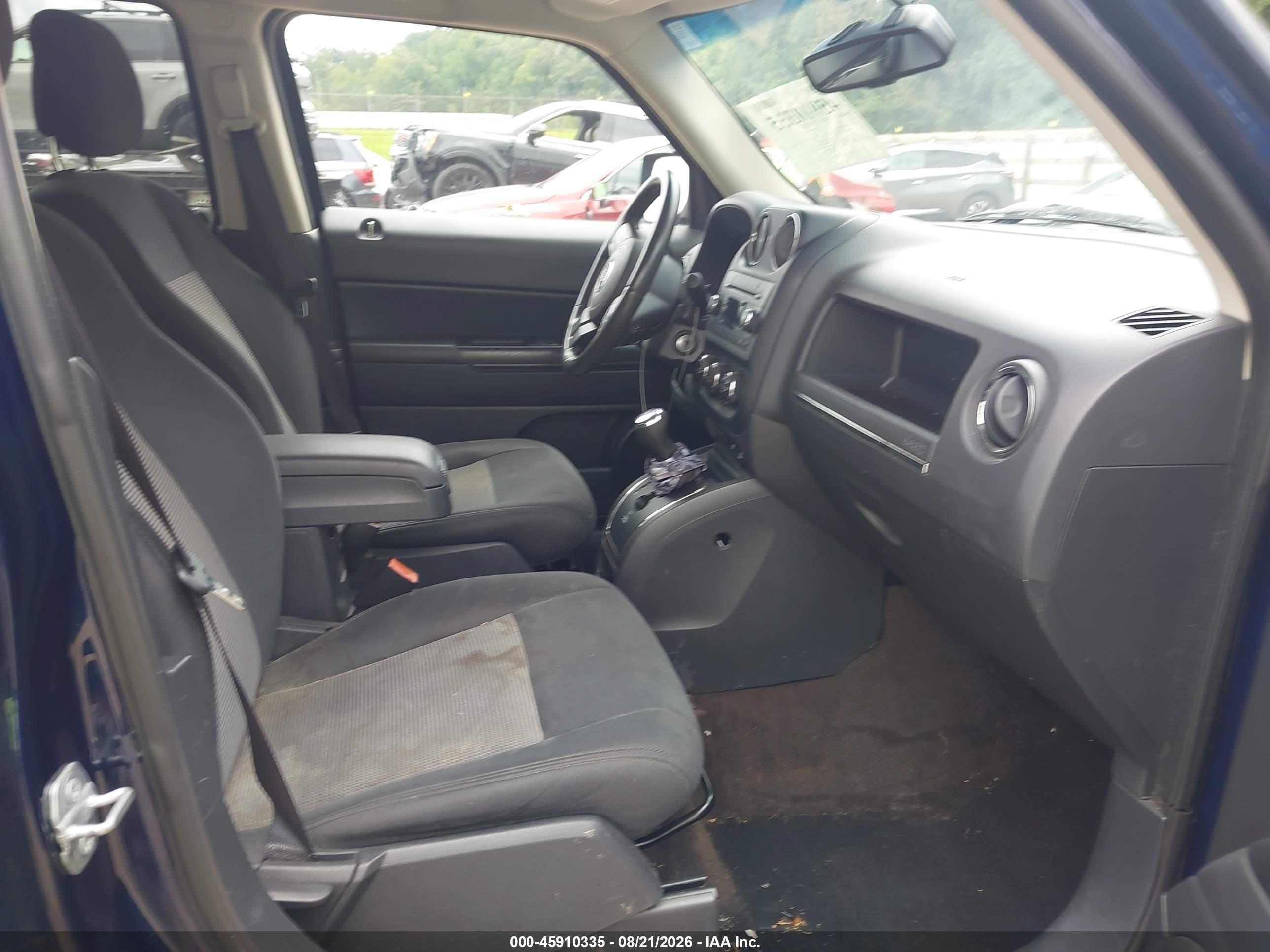 2015 Jeep Patriot Latitude Синий vin: 1C4NJRFB4FD412973