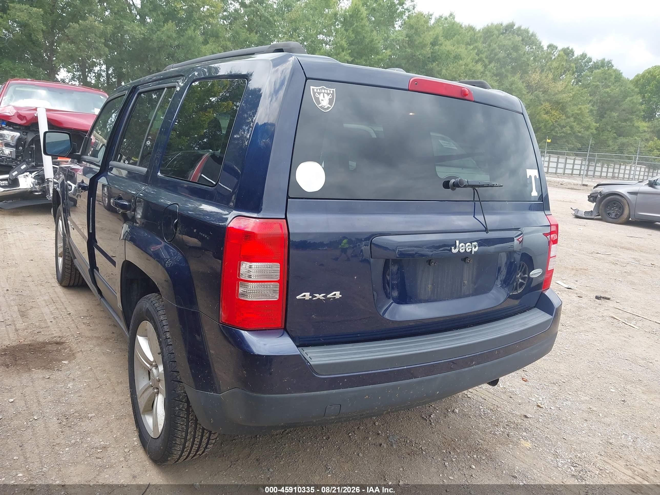2015 Jeep Patriot Latitude Синий vin: 1C4NJRFB4FD412973