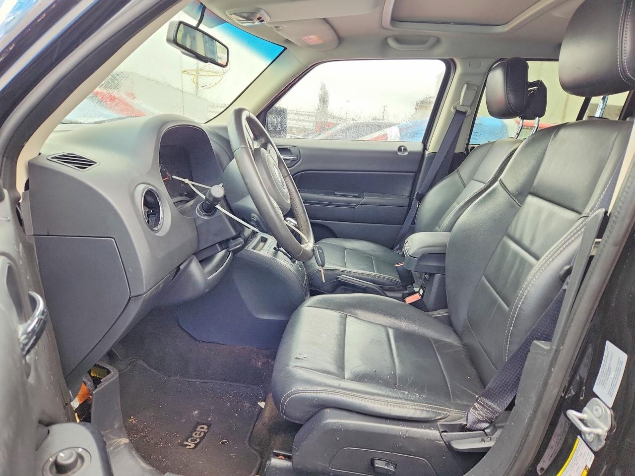 2015 Jeep Patriot Latitude Черный vin: 1C4NJRFB4FD439767