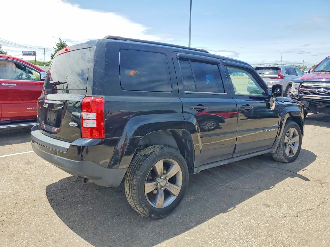 2015 Jeep Patriot Latitude Черный vin: 1C4NJRFB4FD439767