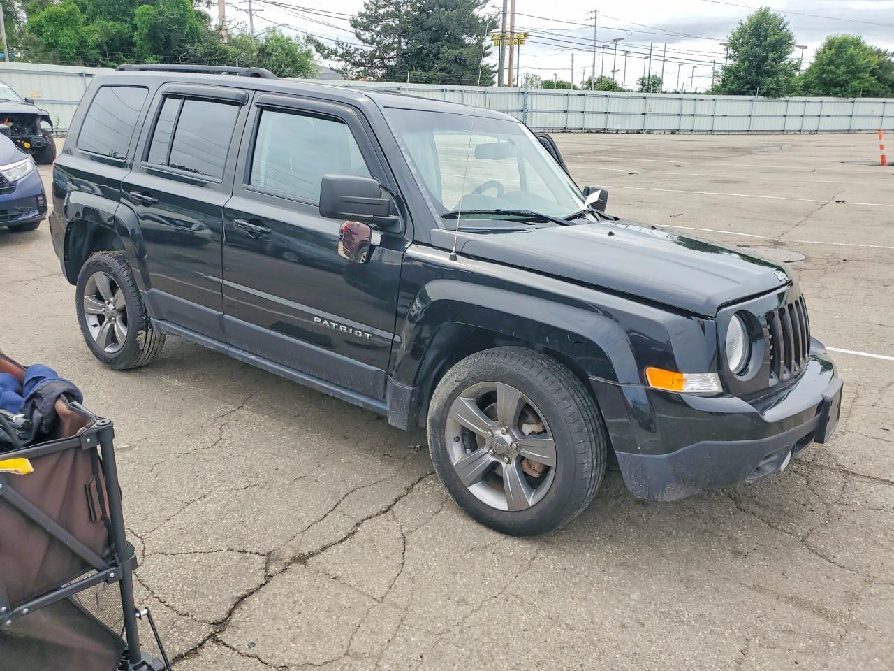 2015 Jeep Patriot Latitude Черный vin: 1C4NJRFB4FD439767