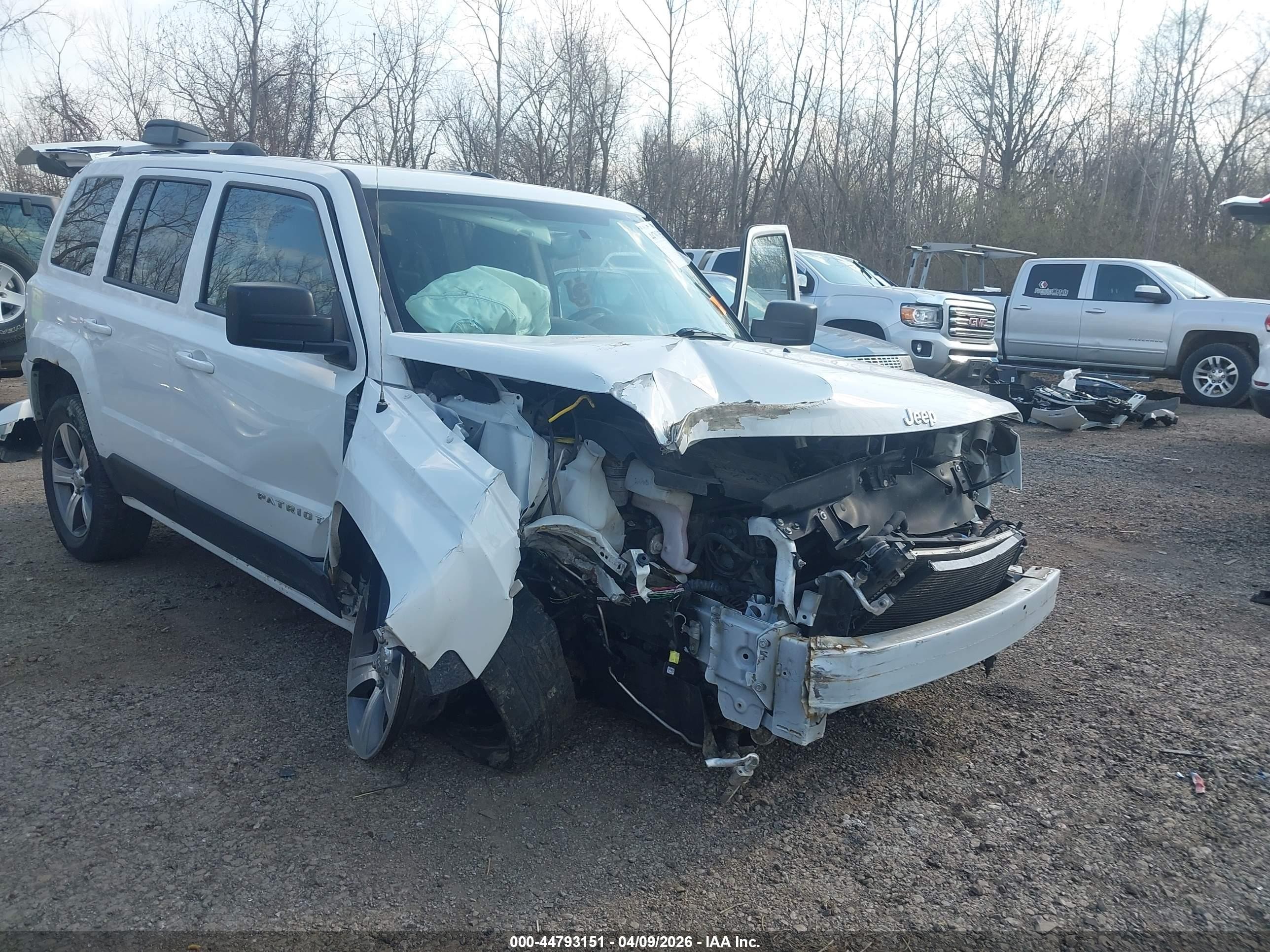 2016 Jeep Patriot High Altitude Edition White vin: 1C4NJRFB4GD695442