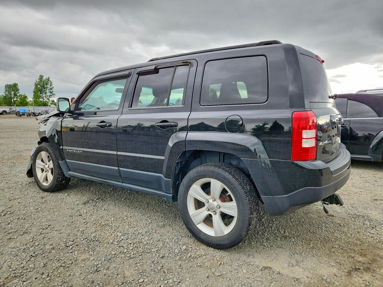 2012 Jeep Patriot Latitude Черный vin: 1C4NJRFB5CD577653