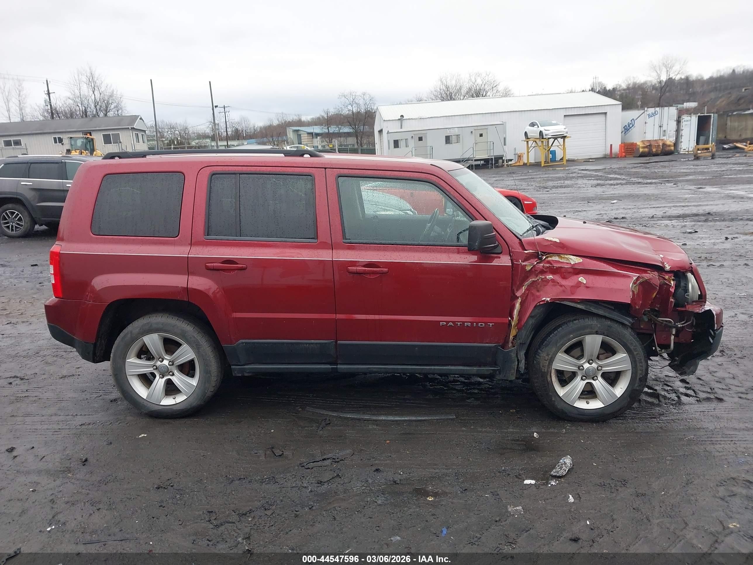 2012 Jeep Patriot Latitude Burgundy vin: 1C4NJRFB5CD600056