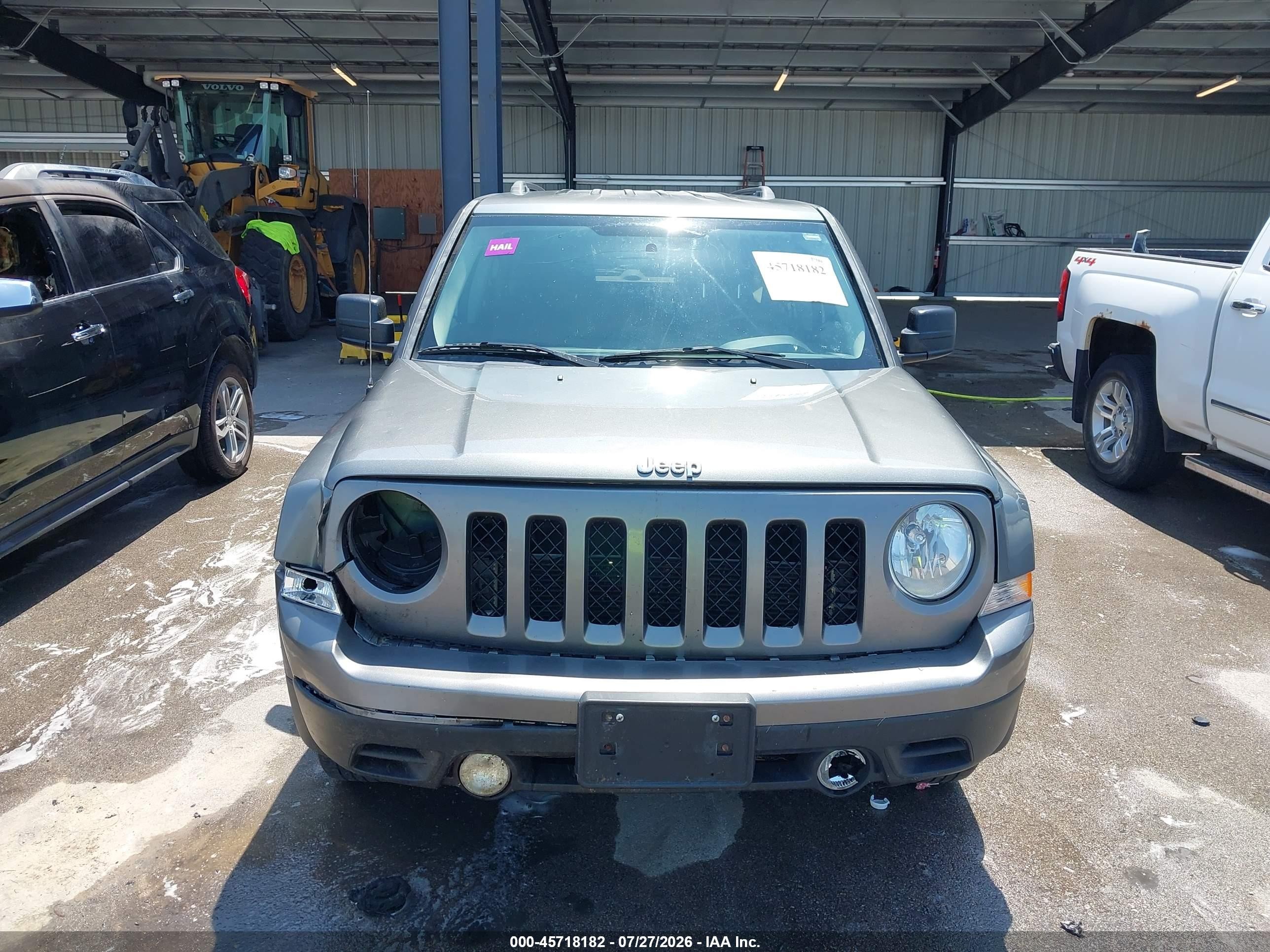 2014 Jeep Patriot Latitude Gray vin: 1C4NJRFB5ED500770