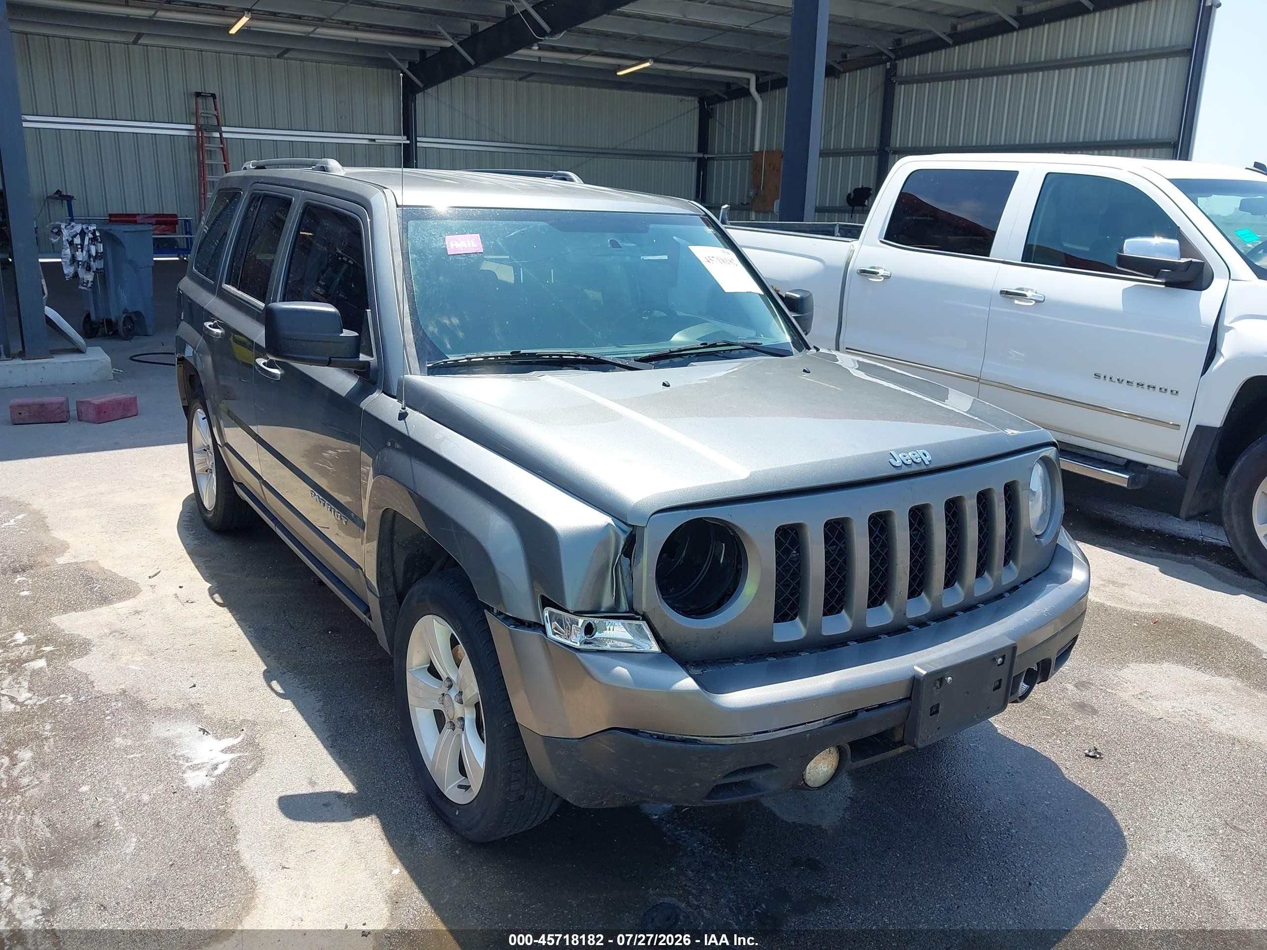 2014 Jeep Patriot Latitude Gray vin: 1C4NJRFB5ED500770