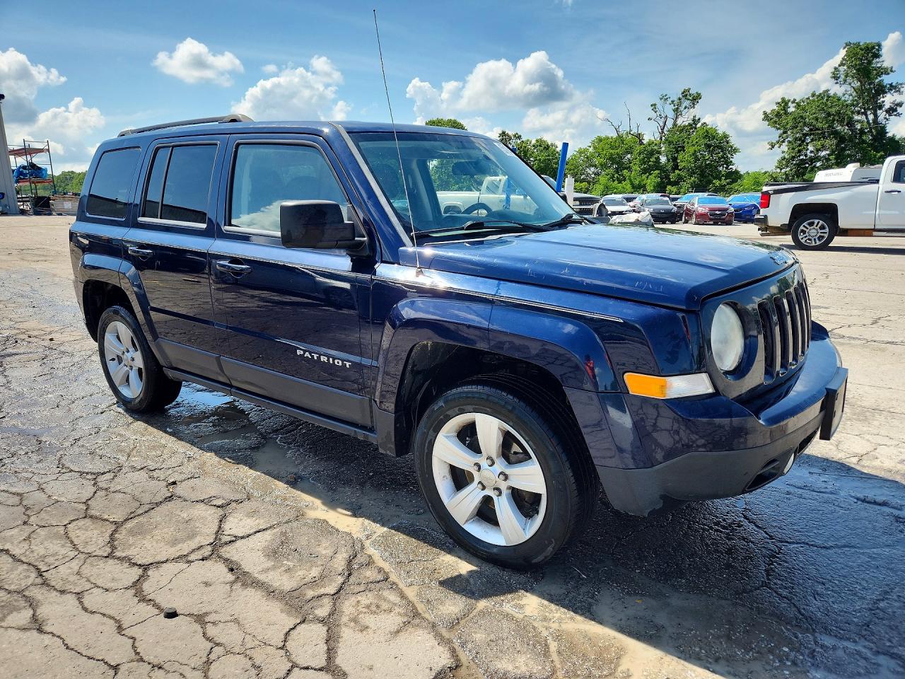 2014 Jeep Patriot Latitude Blue vin: 1C4NJRFB5ED506908