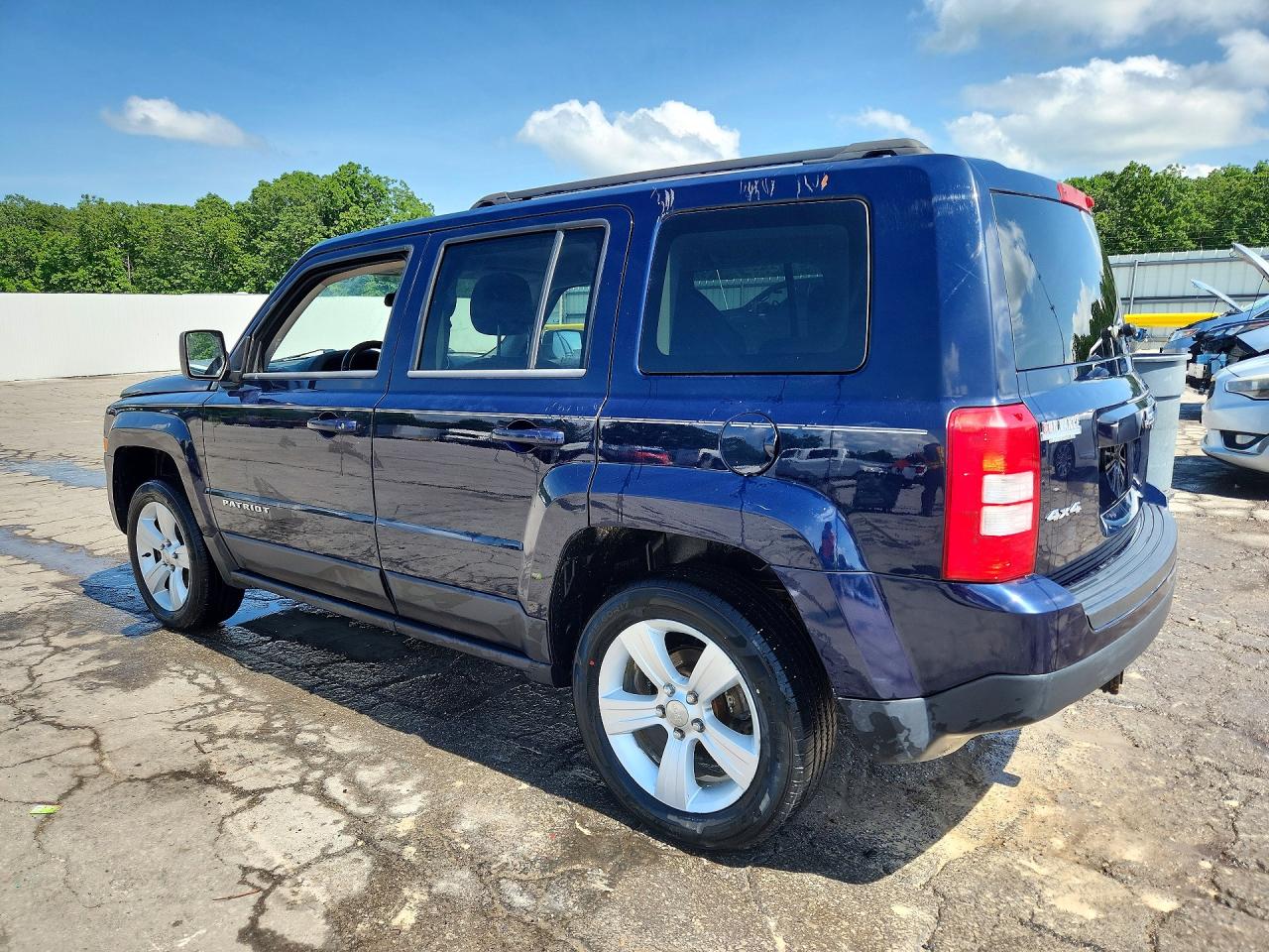 2014 Jeep Patriot Latitude Blue vin: 1C4NJRFB5ED506908