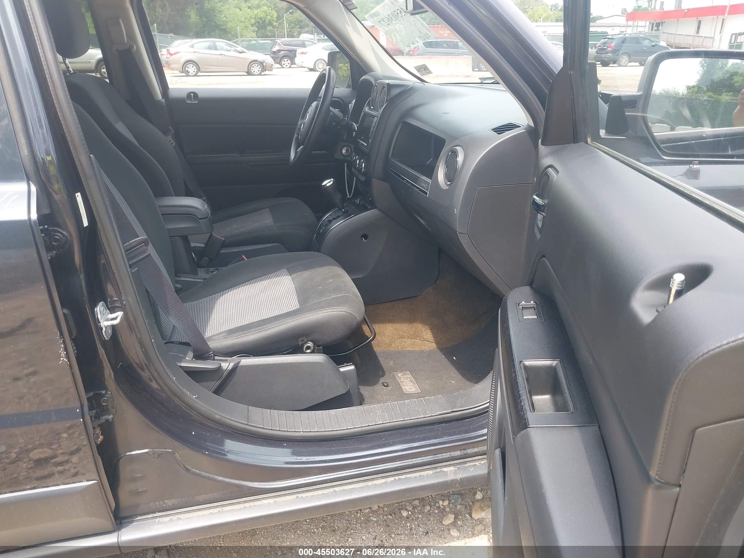 2014 Jeep Patriot Latitude Dark Blue vin: 1C4NJRFB5ED616728