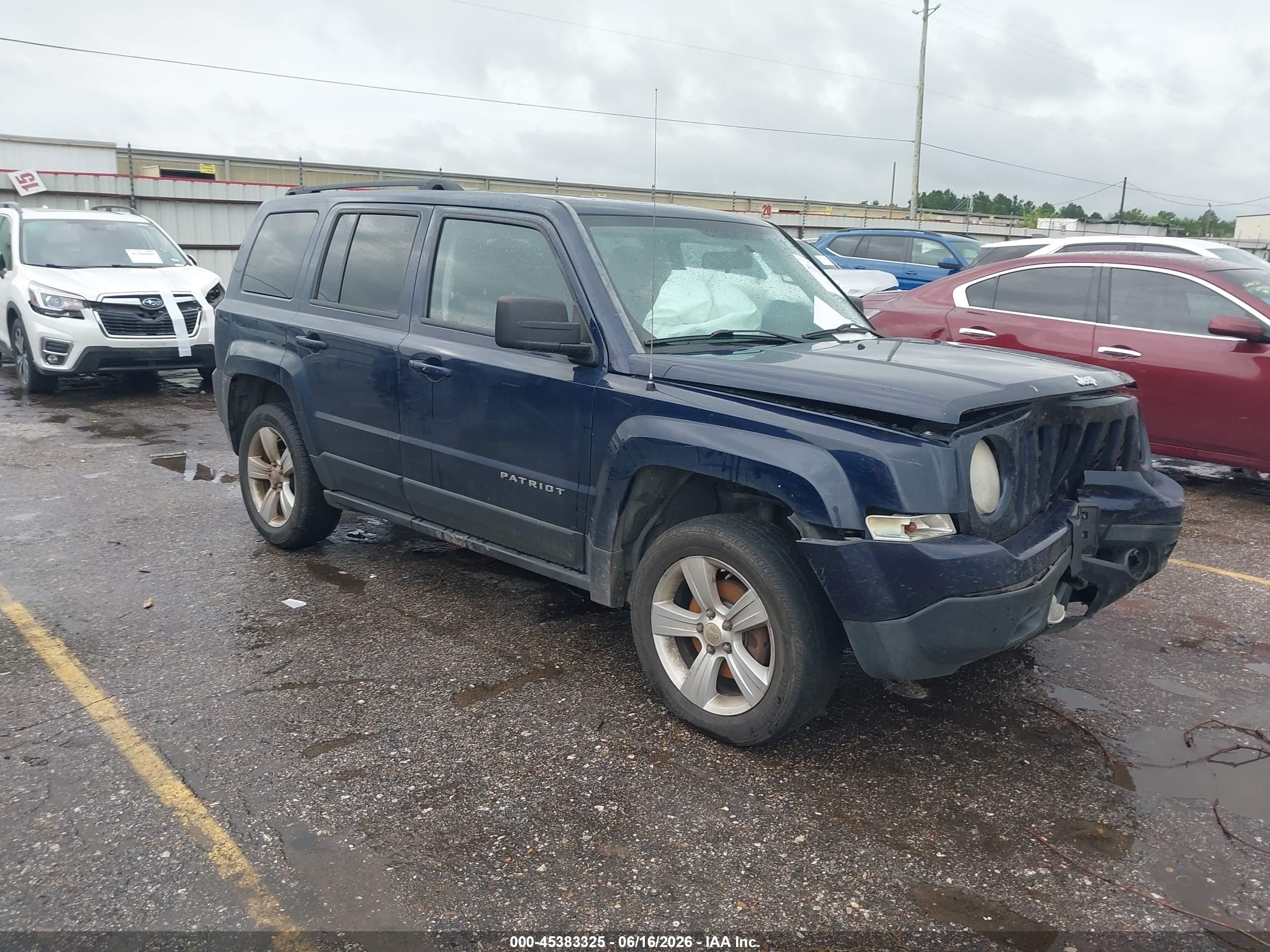 2014 Jeep Patriot Latitude Black vin: 1C4NJRFB5ED693776